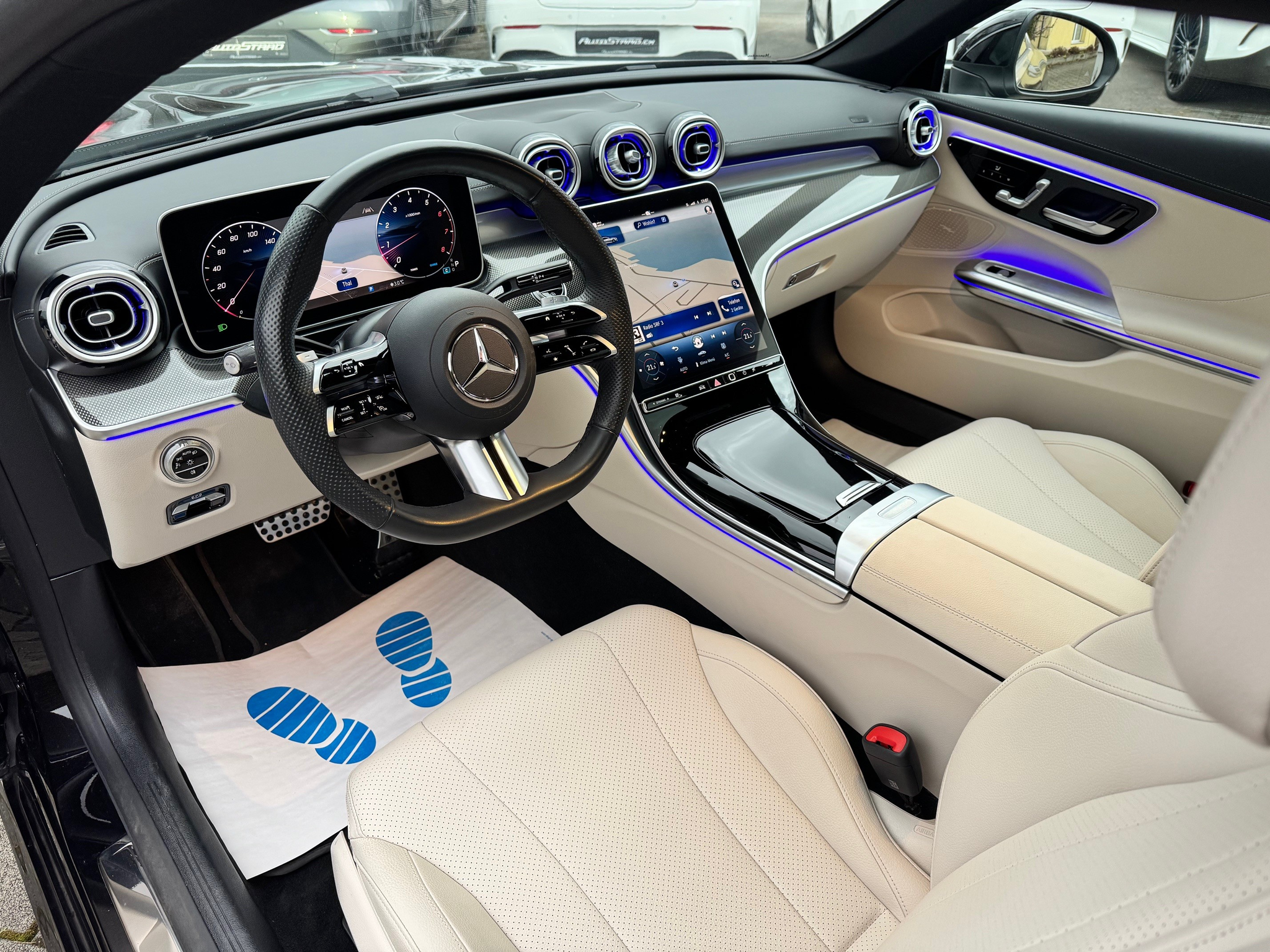 listing desktop thumbnail image 6