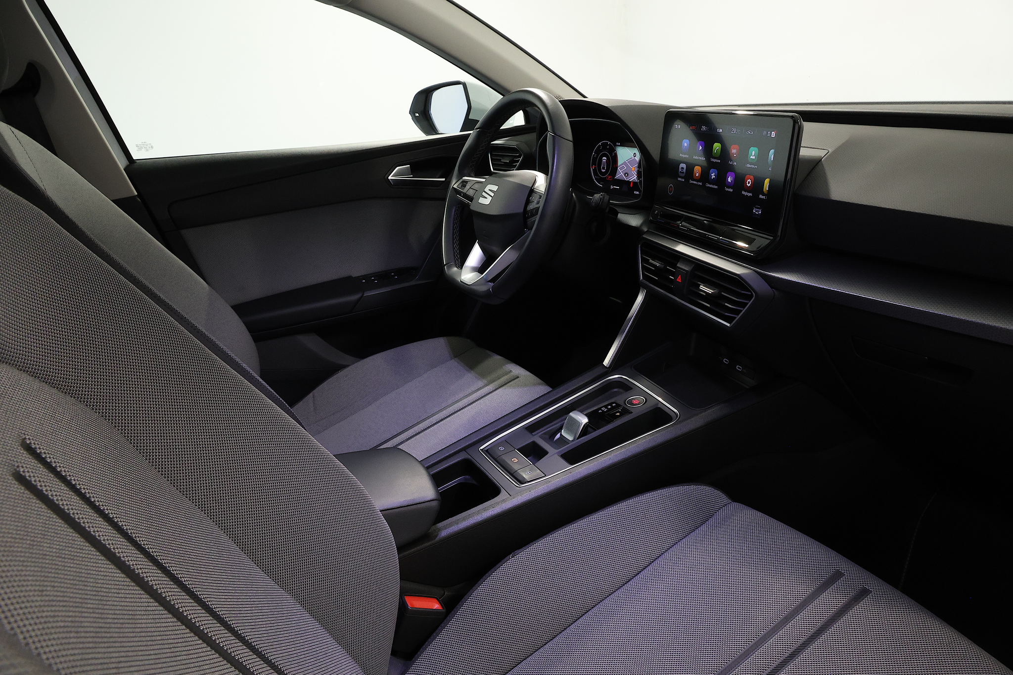 listing desktop thumbnail image 12