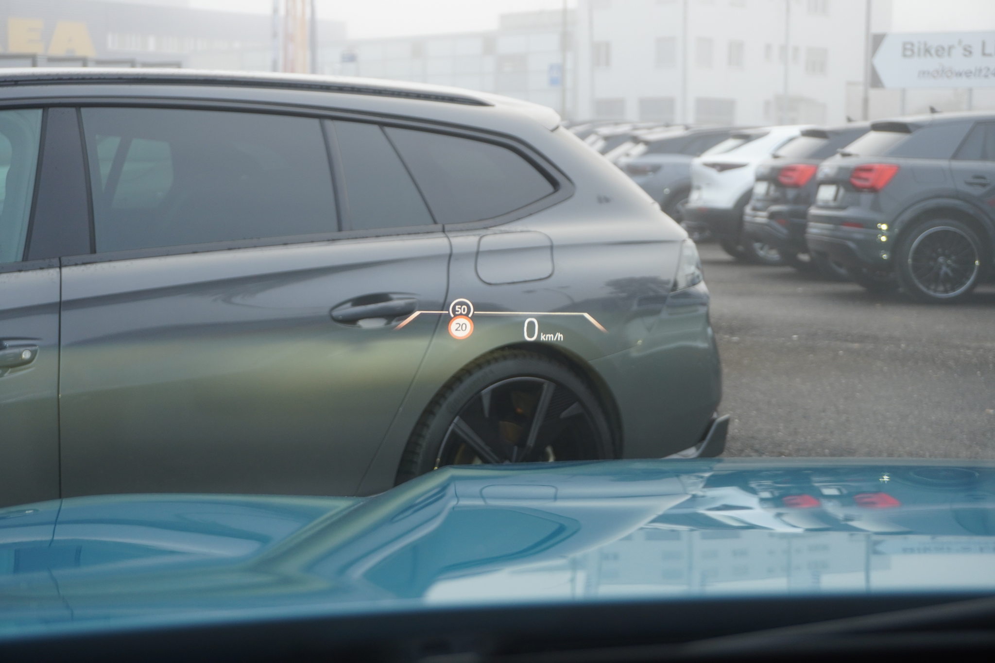 listing desktop thumbnail image 25