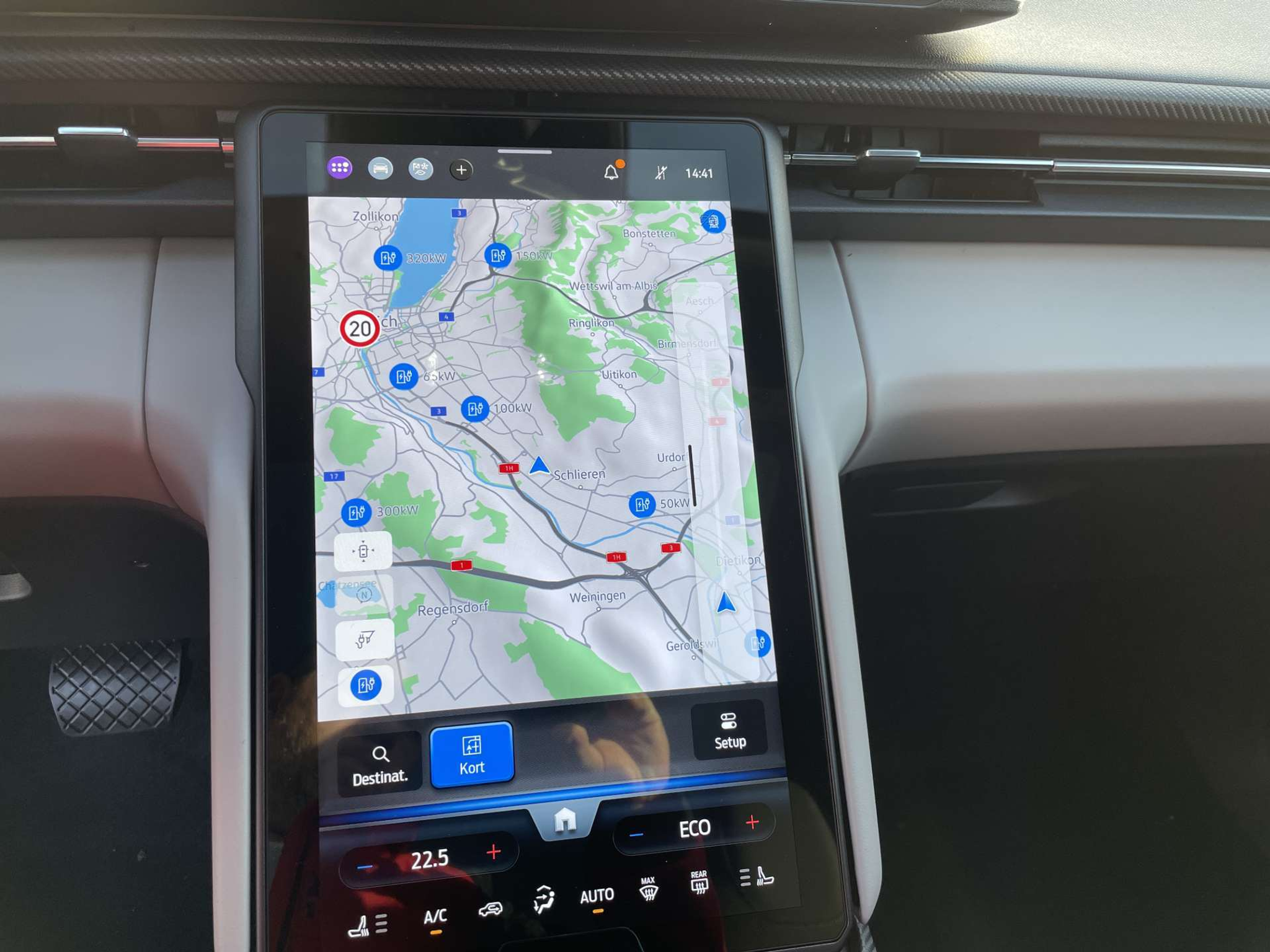 listing desktop thumbnail image 1