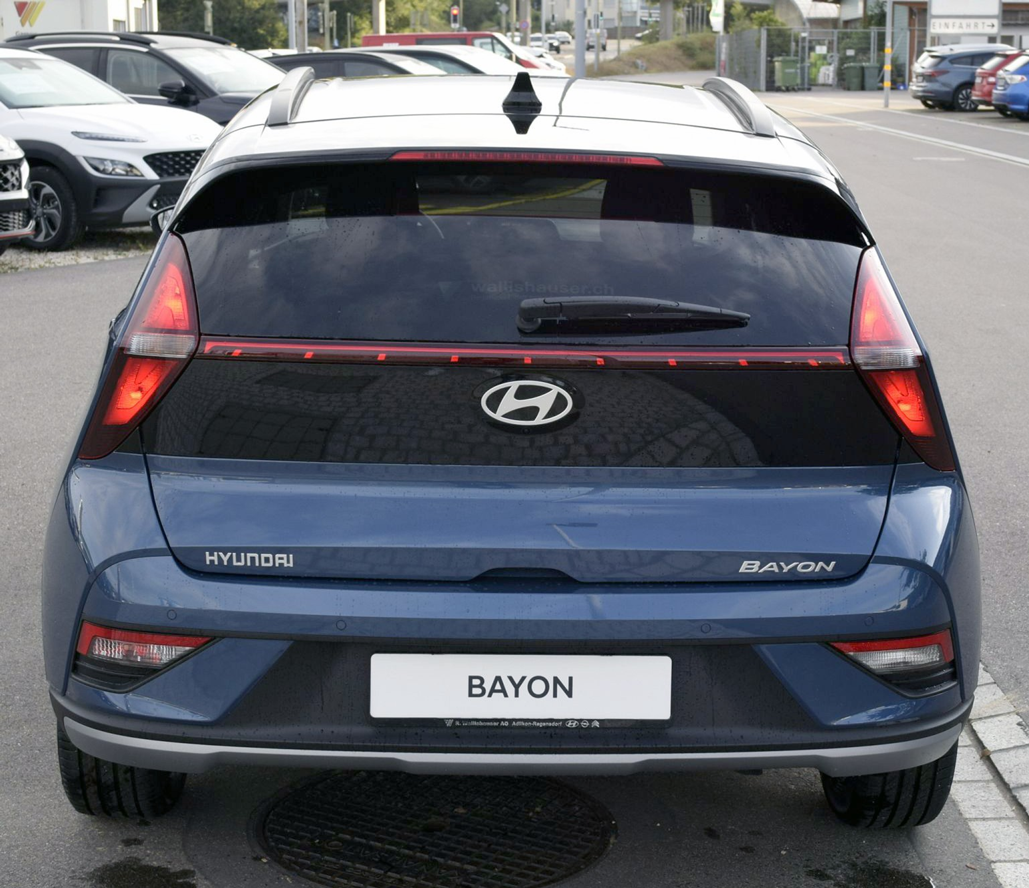 listing desktop thumbnail image 14