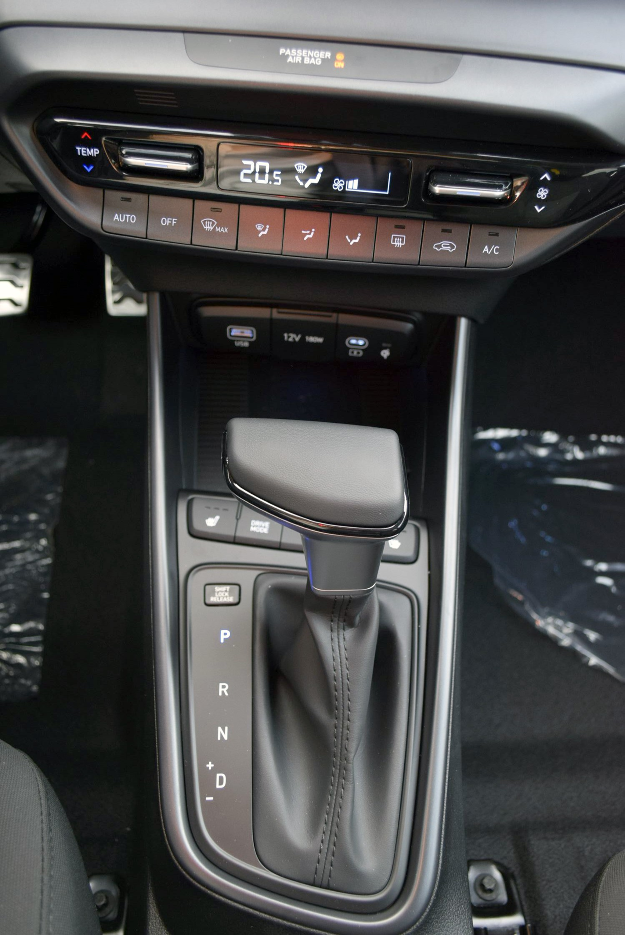 listing desktop thumbnail image 8