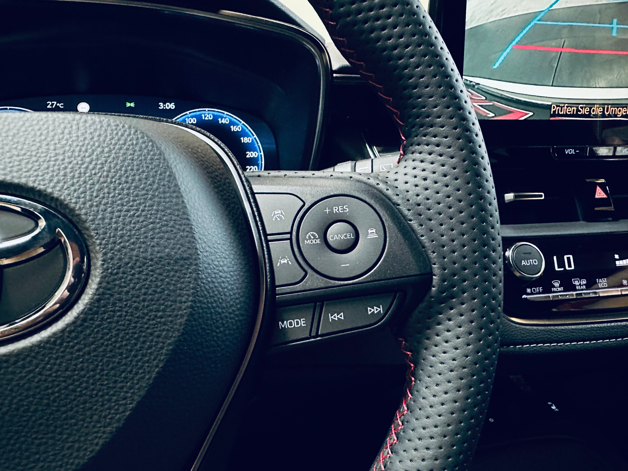 listing desktop thumbnail image 27