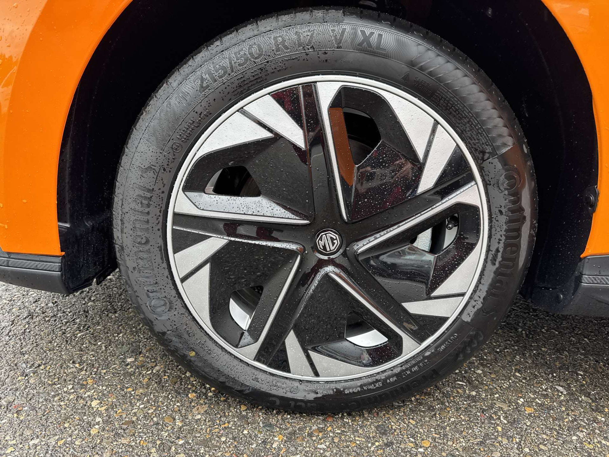 listing desktop thumbnail image 8