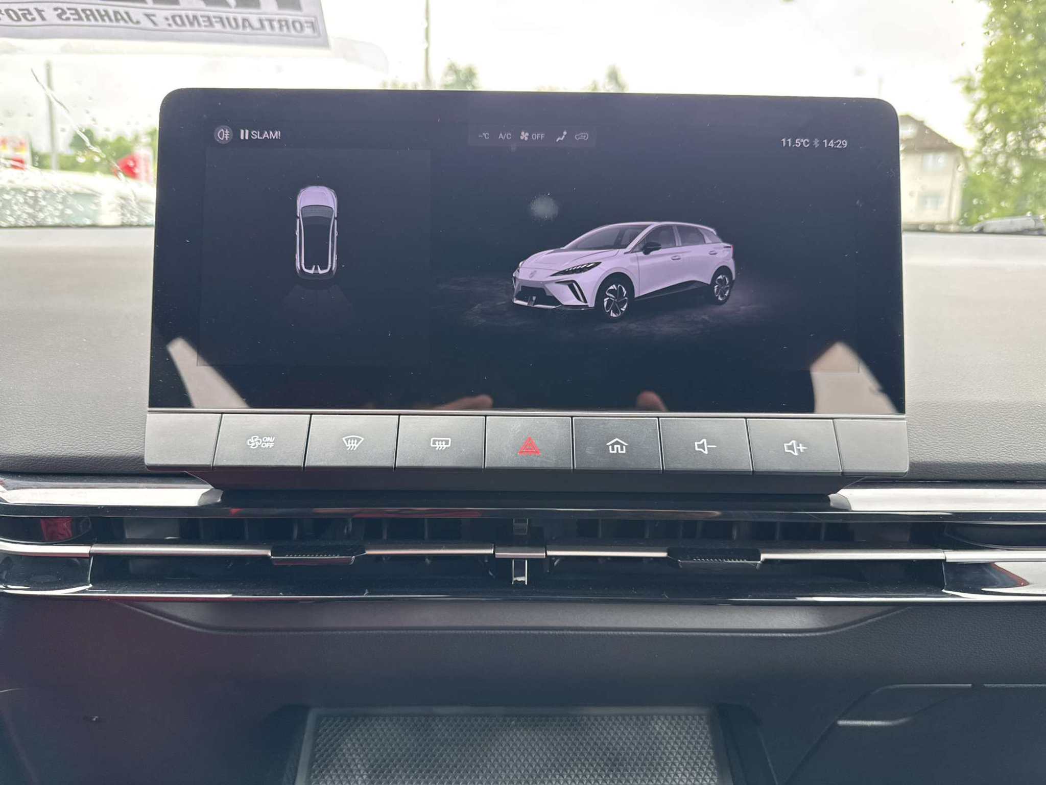 listing desktop thumbnail image 9