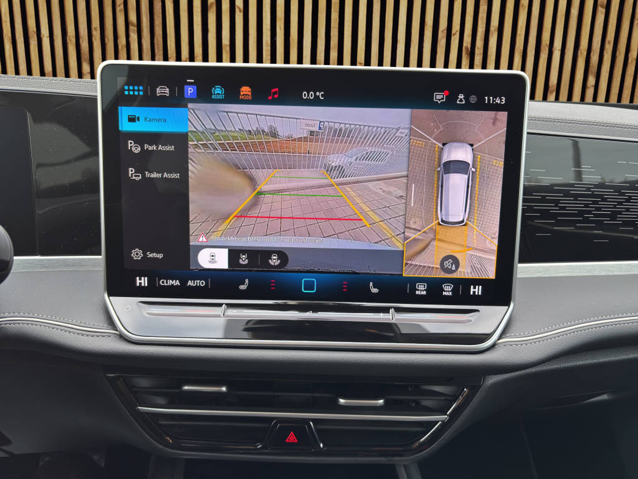 listing desktop thumbnail image 12