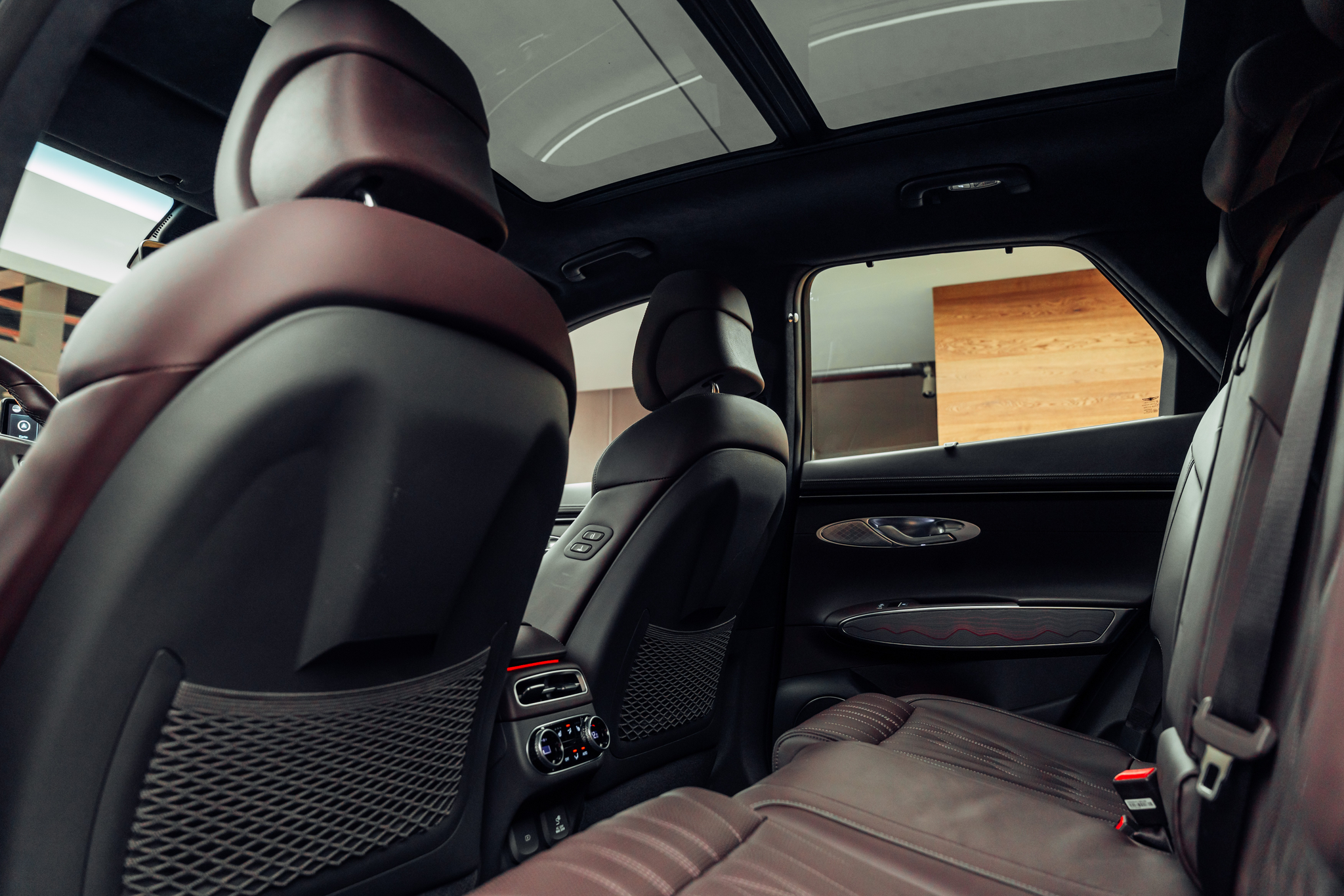 listing desktop thumbnail image 20