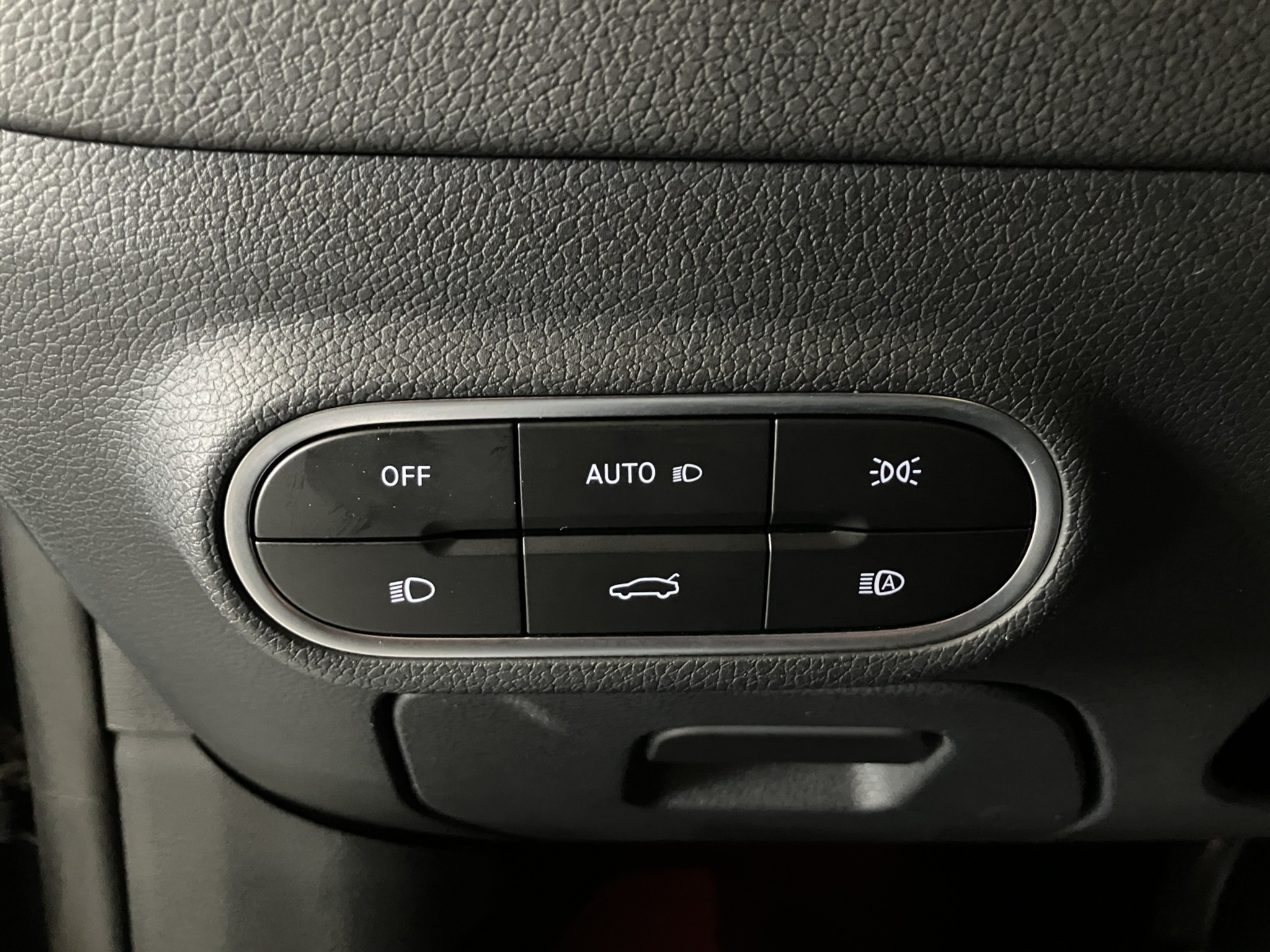 listing desktop thumbnail image 9