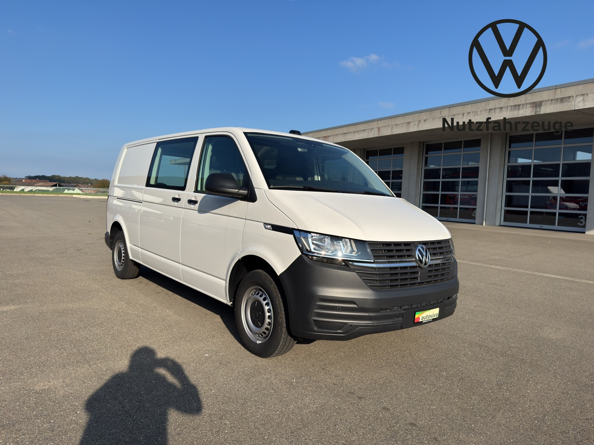 listing desktop thumbnail image 18