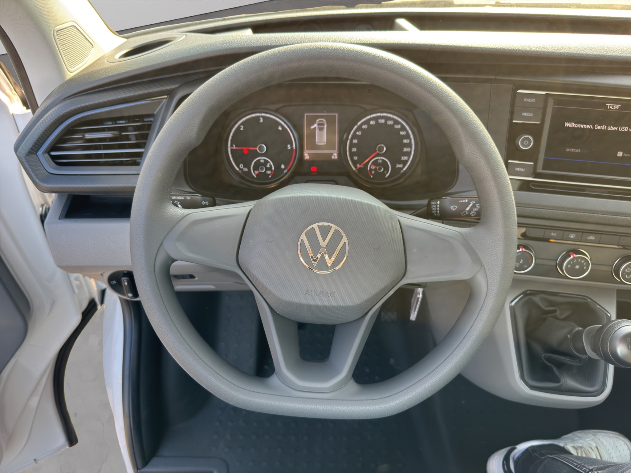 listing desktop thumbnail image 5