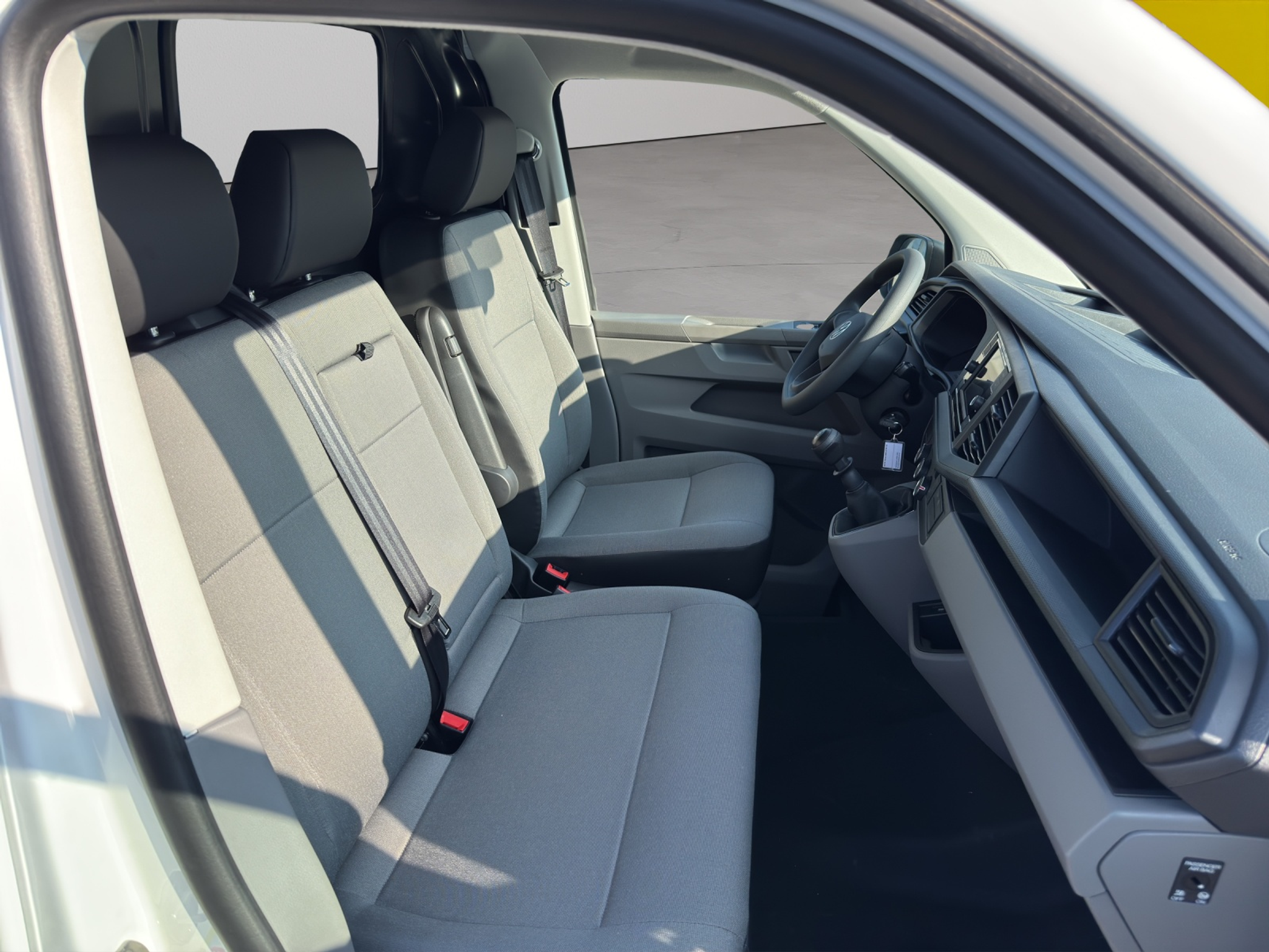 listing desktop thumbnail image 10