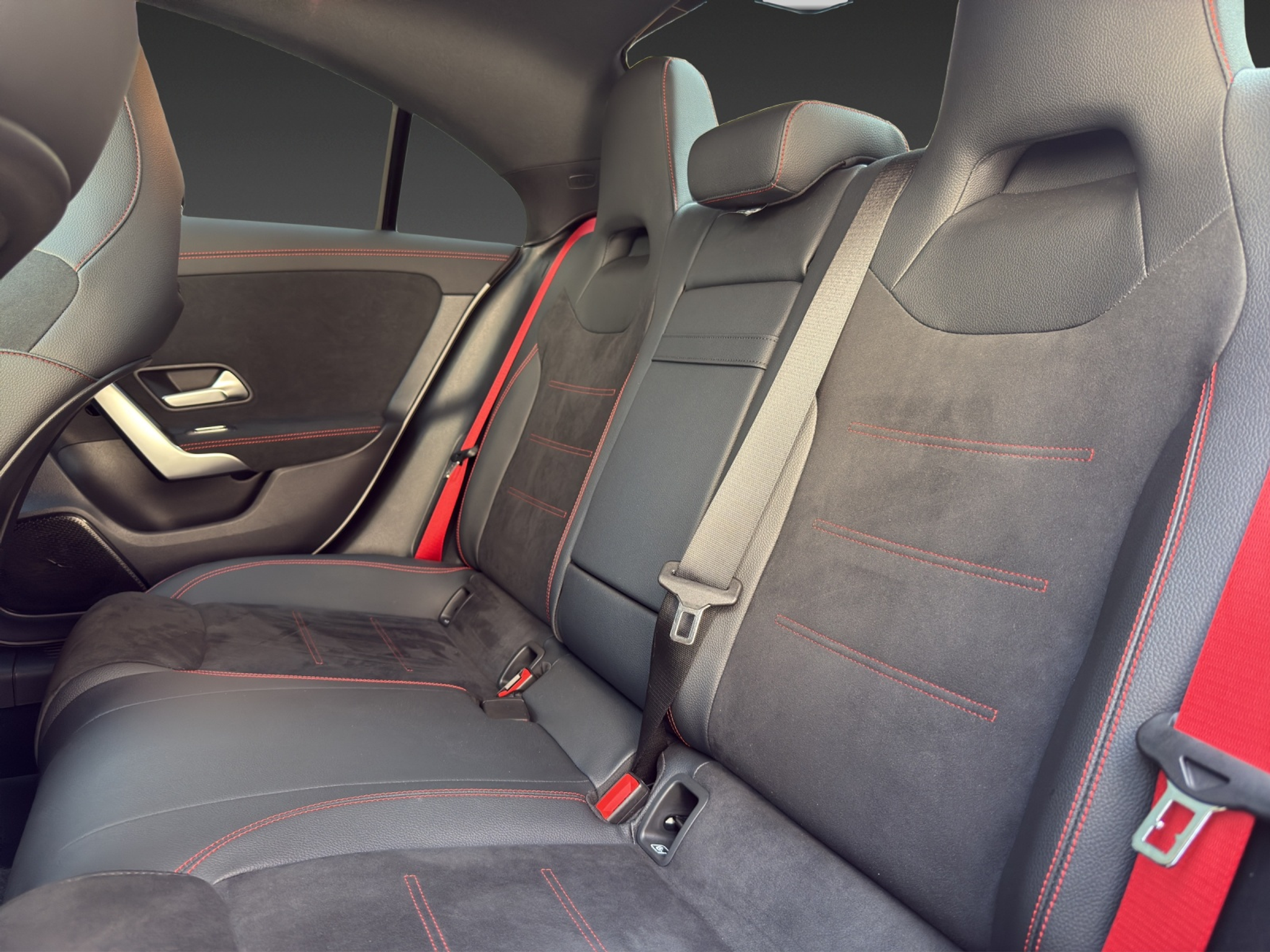 listing desktop thumbnail image 10