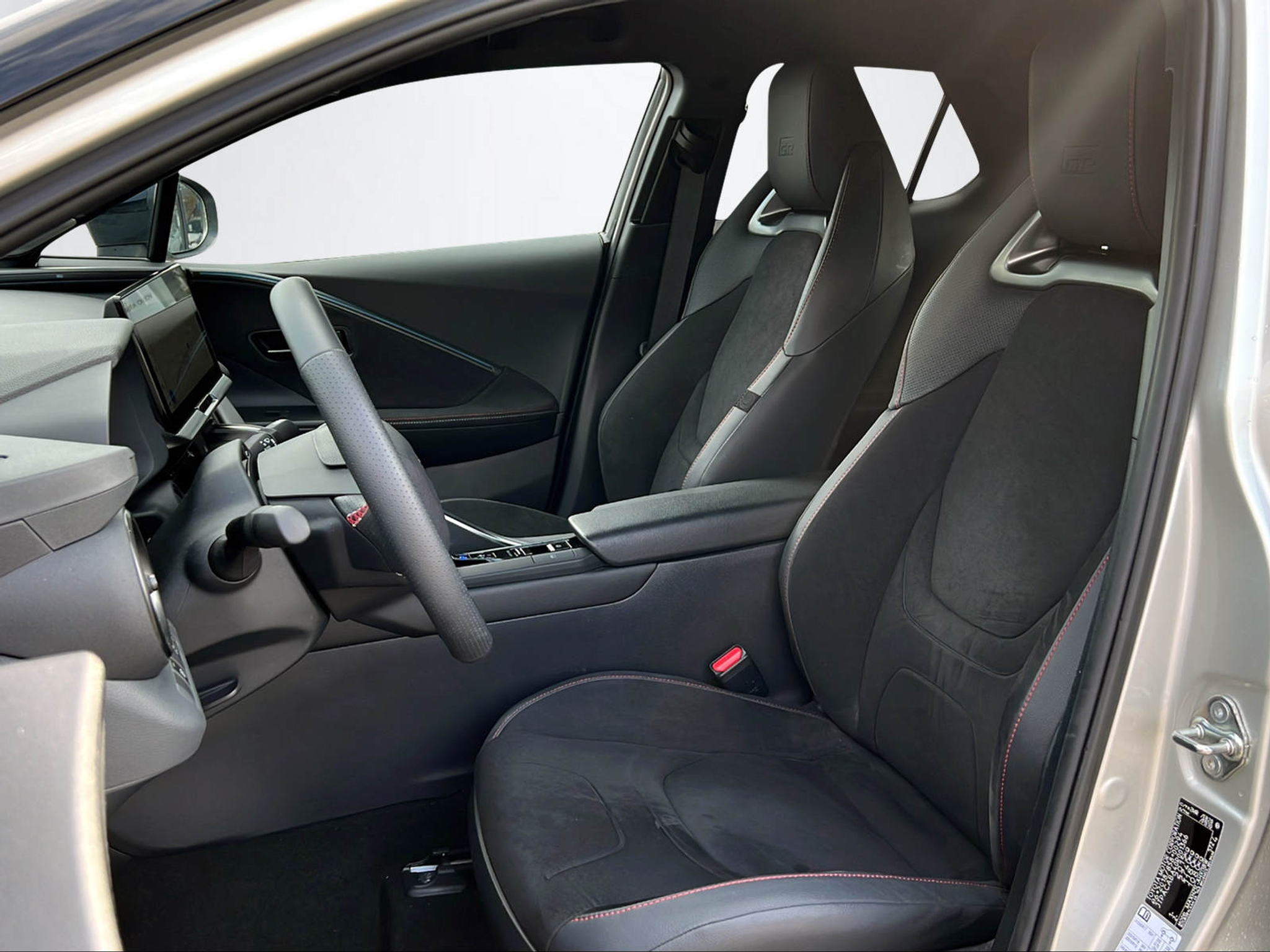 listing desktop thumbnail image 14