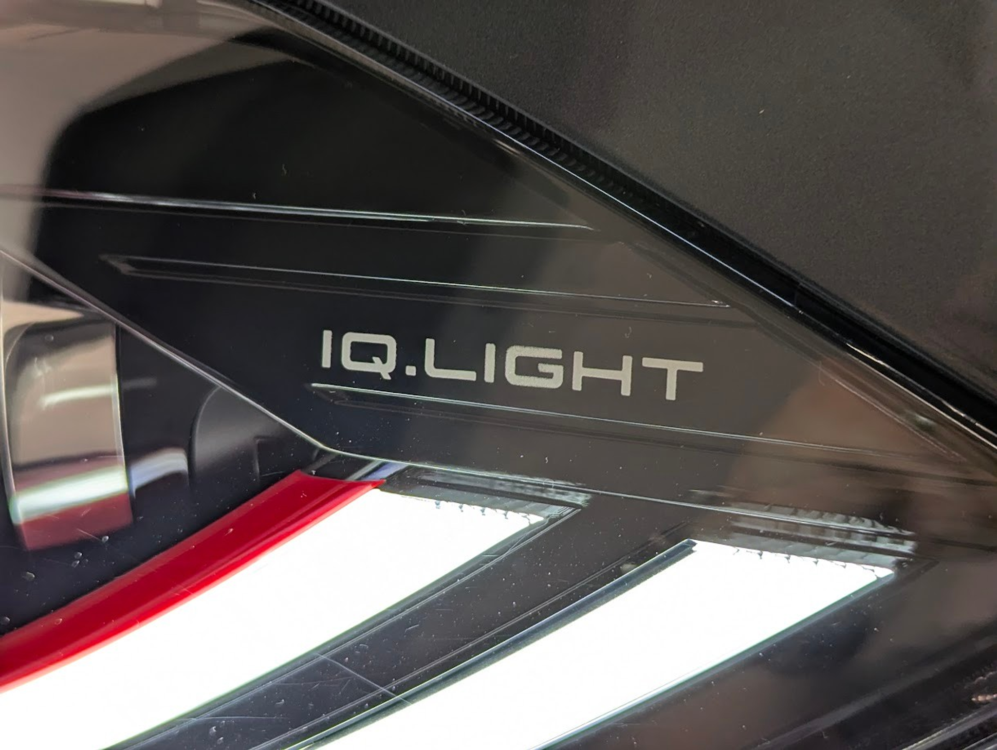 listing desktop thumbnail image 2