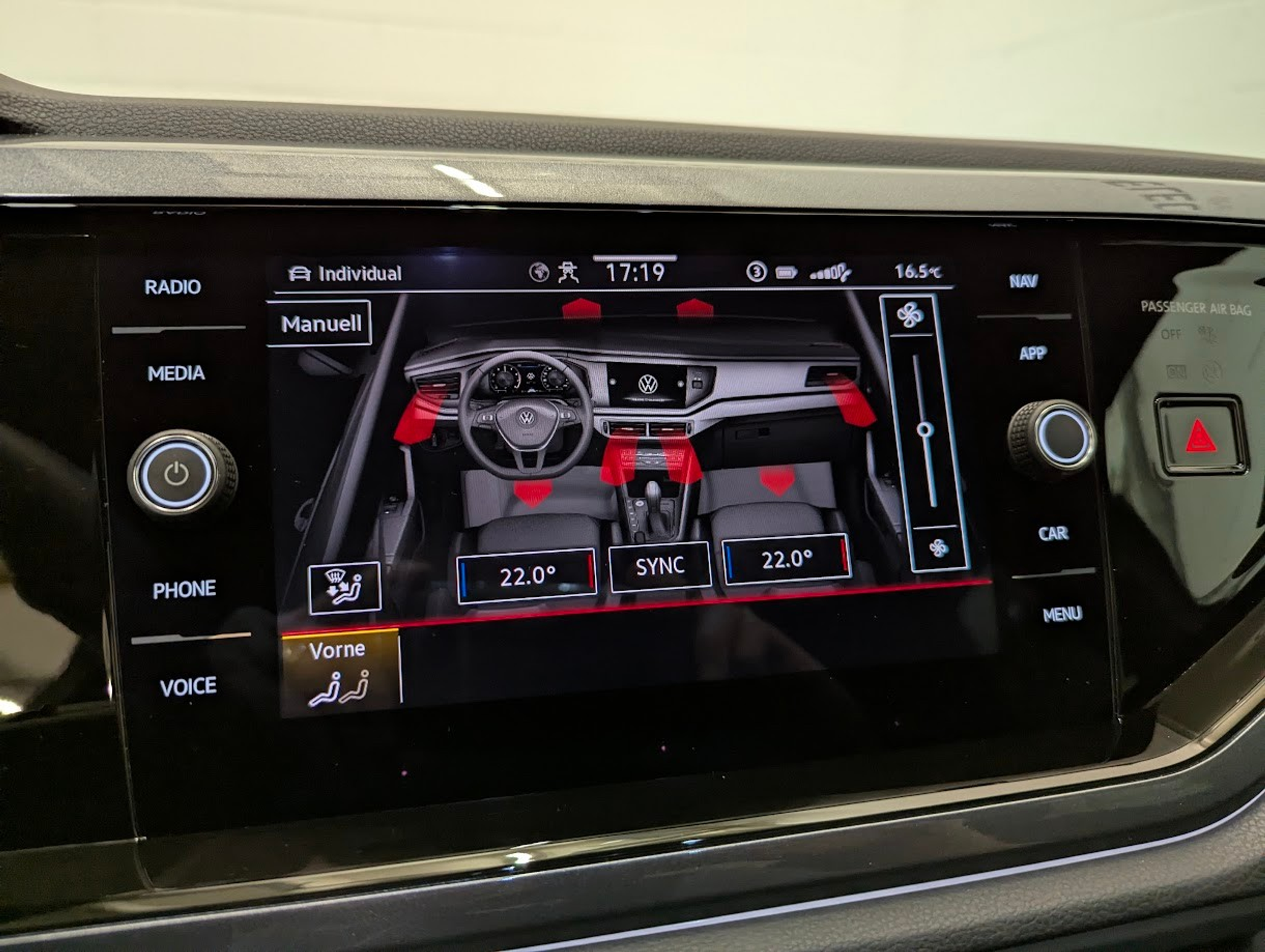 listing desktop thumbnail image 17