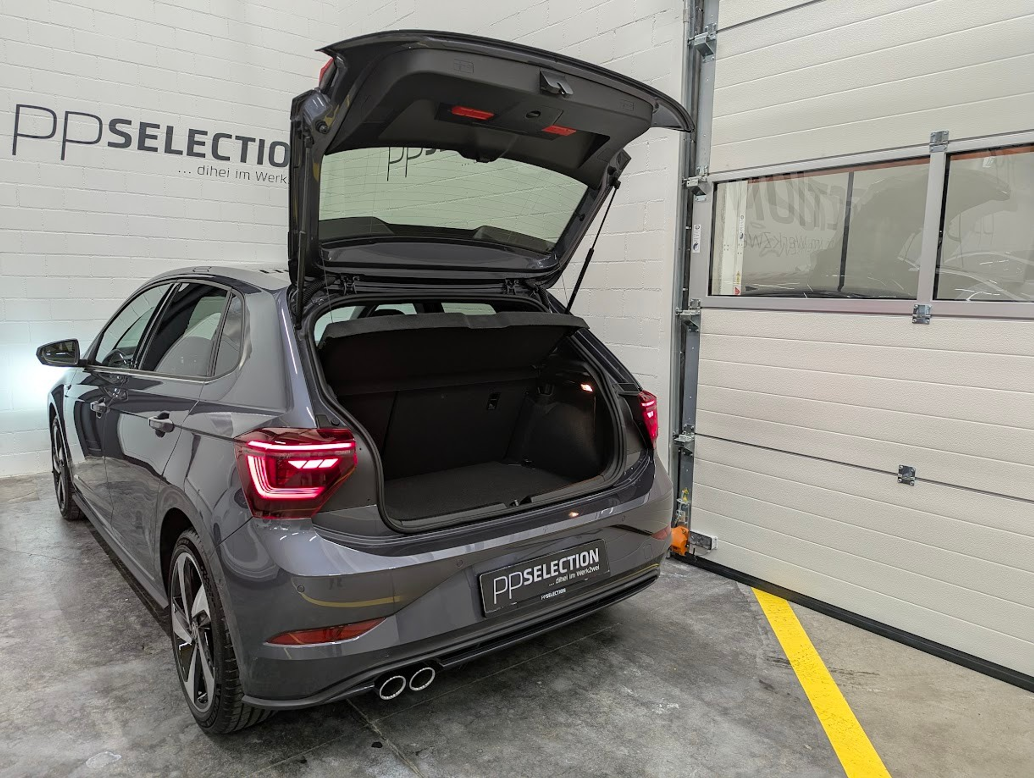 listing desktop thumbnail image 29