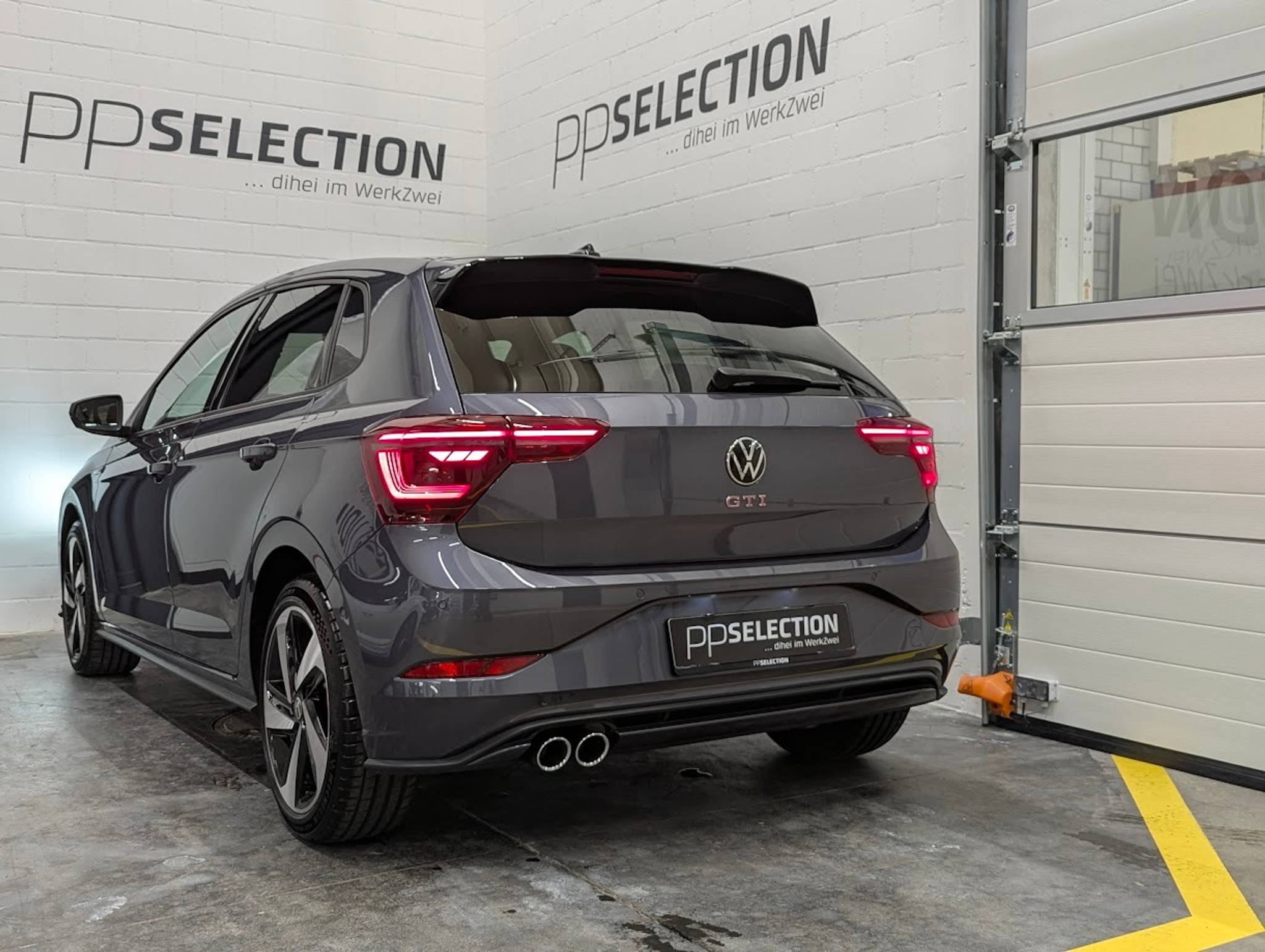 listing desktop thumbnail image 31