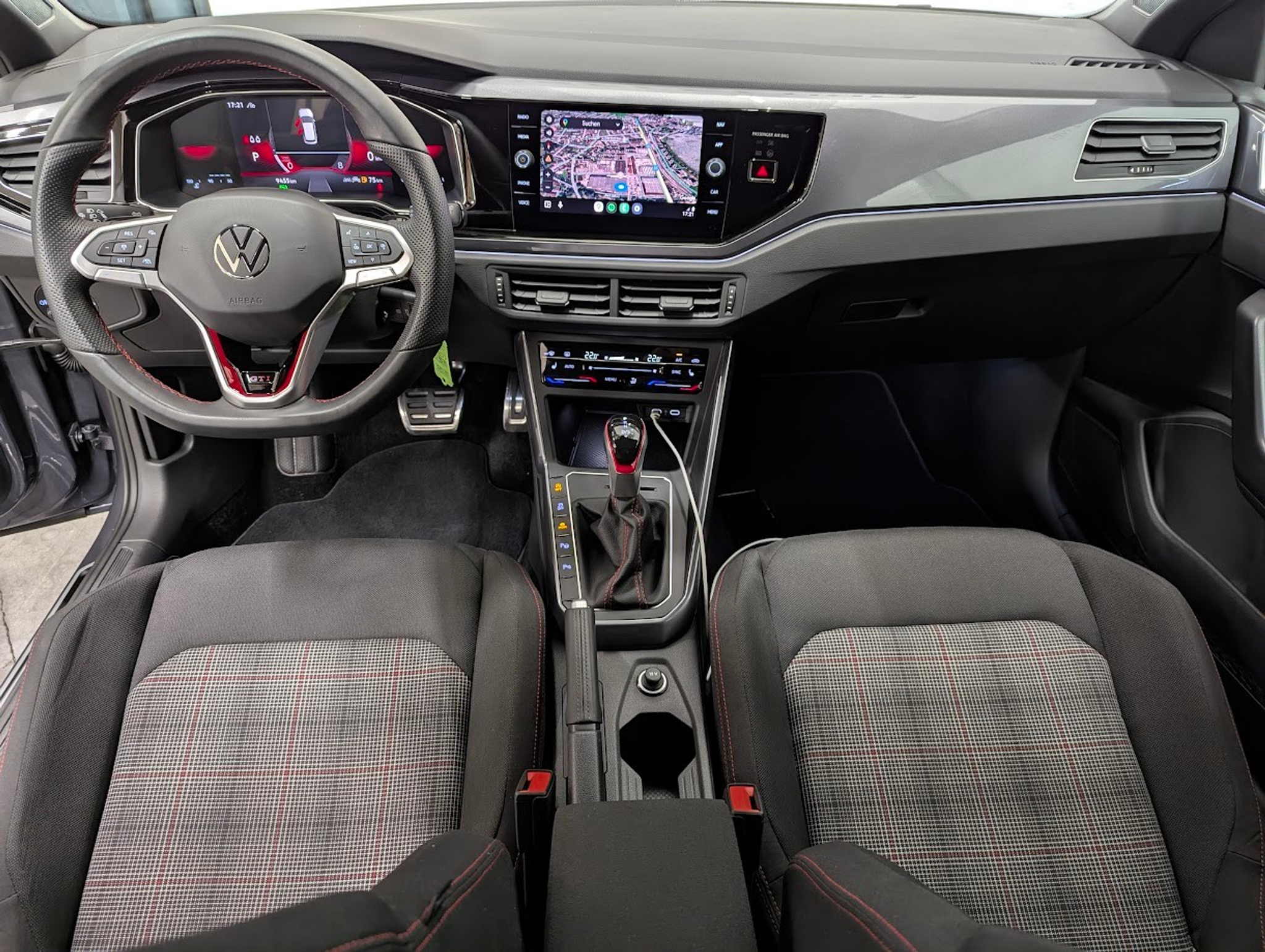 listing desktop thumbnail image 26