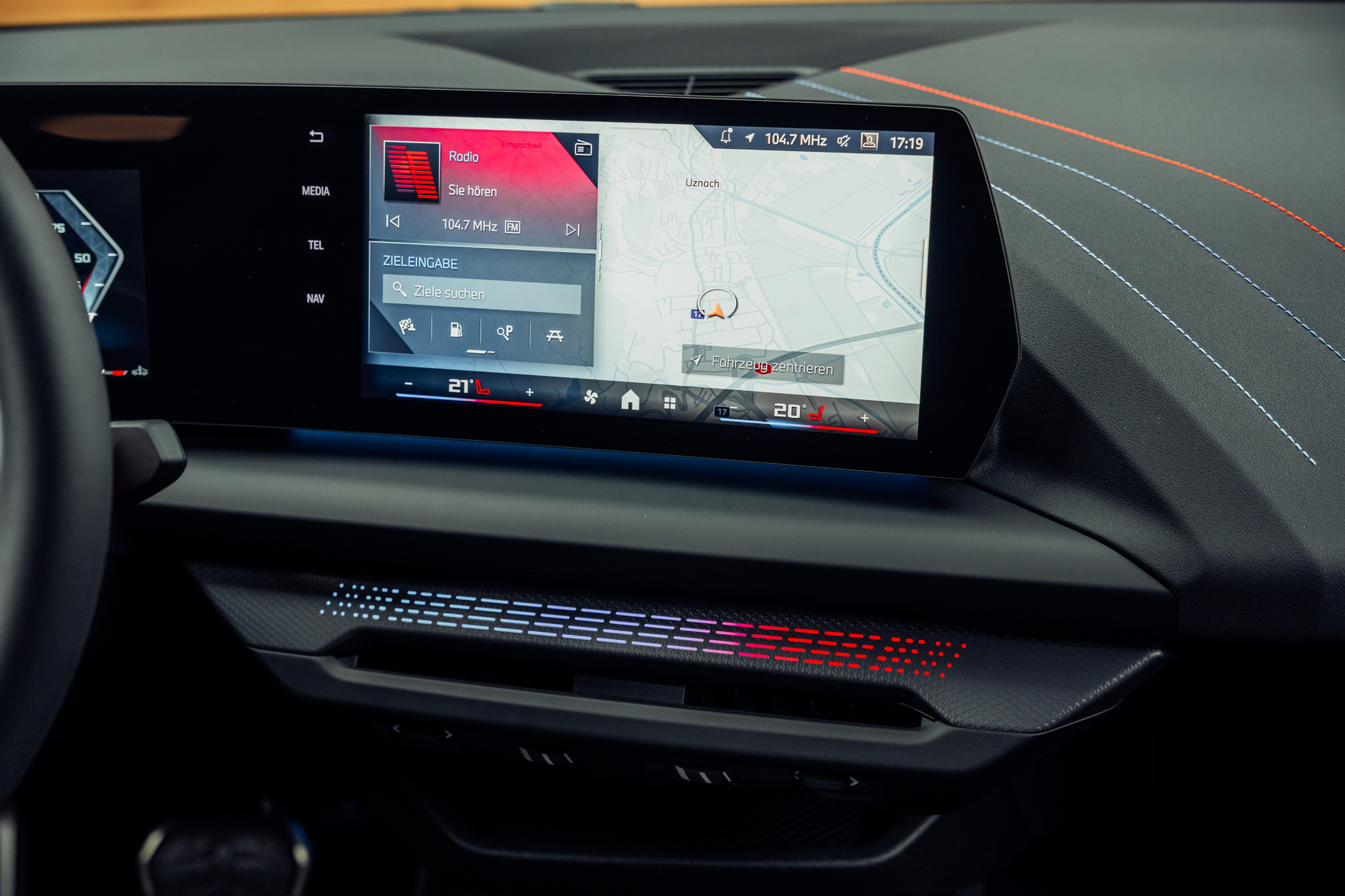 listing desktop thumbnail image 16