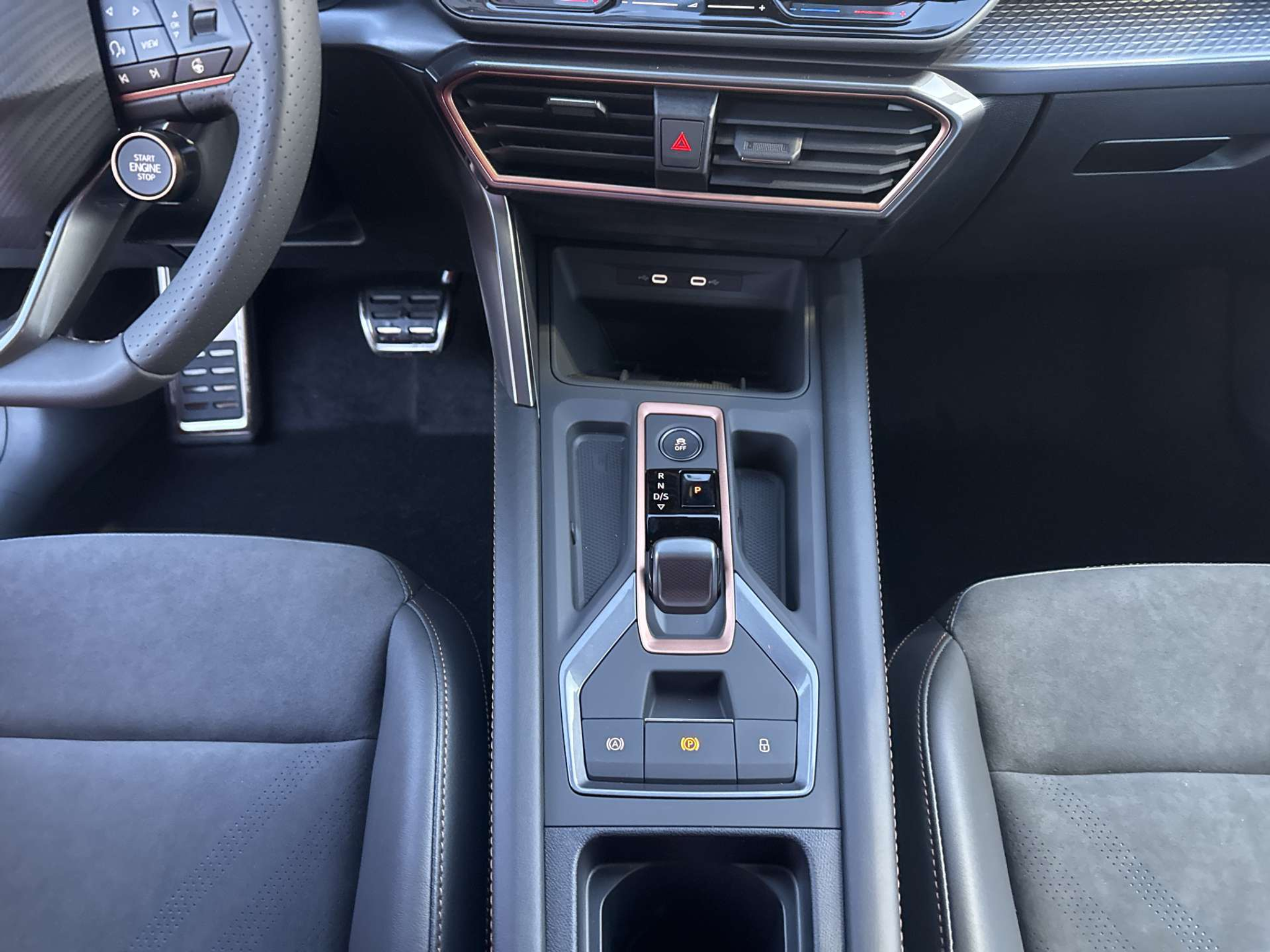 listing desktop thumbnail image 11