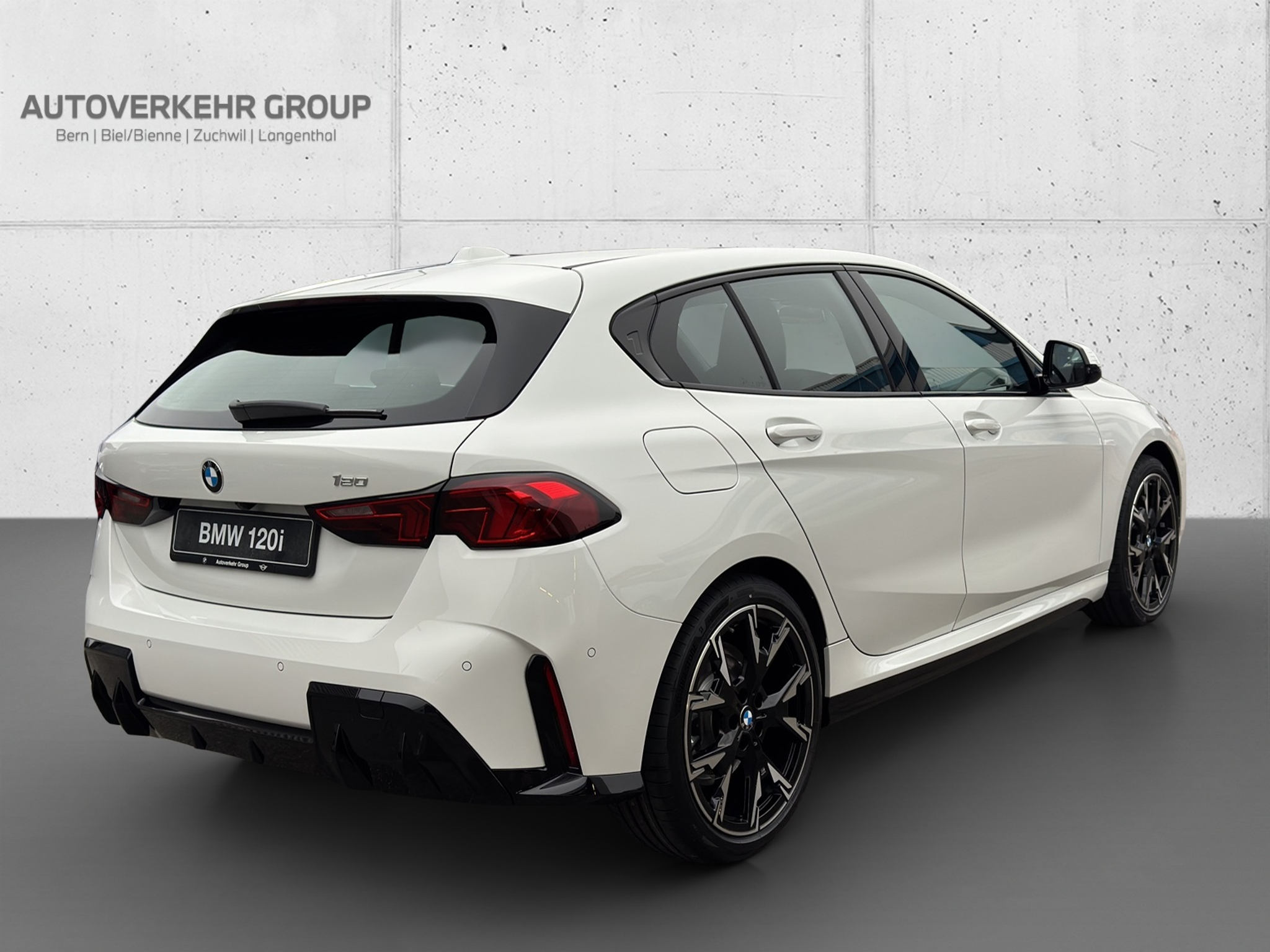 listing desktop thumbnail image 4