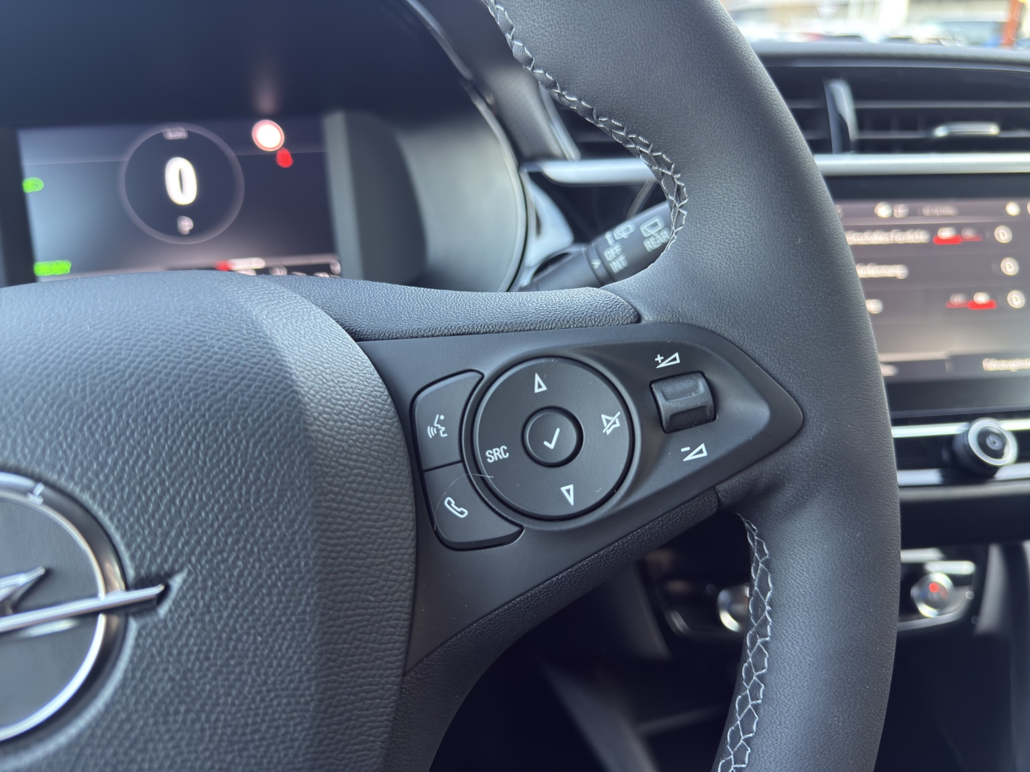 listing desktop thumbnail image 22