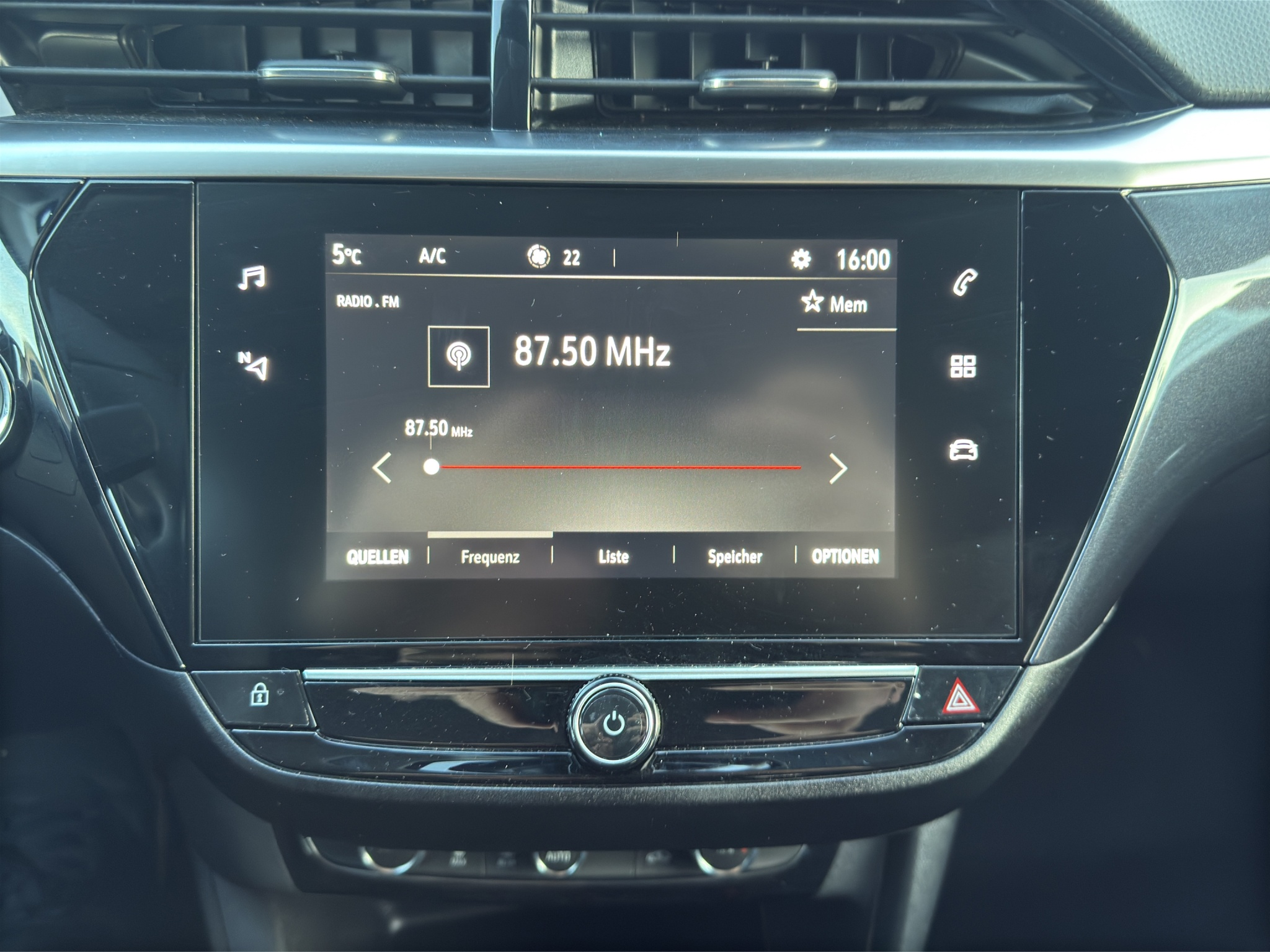 listing desktop thumbnail image 29