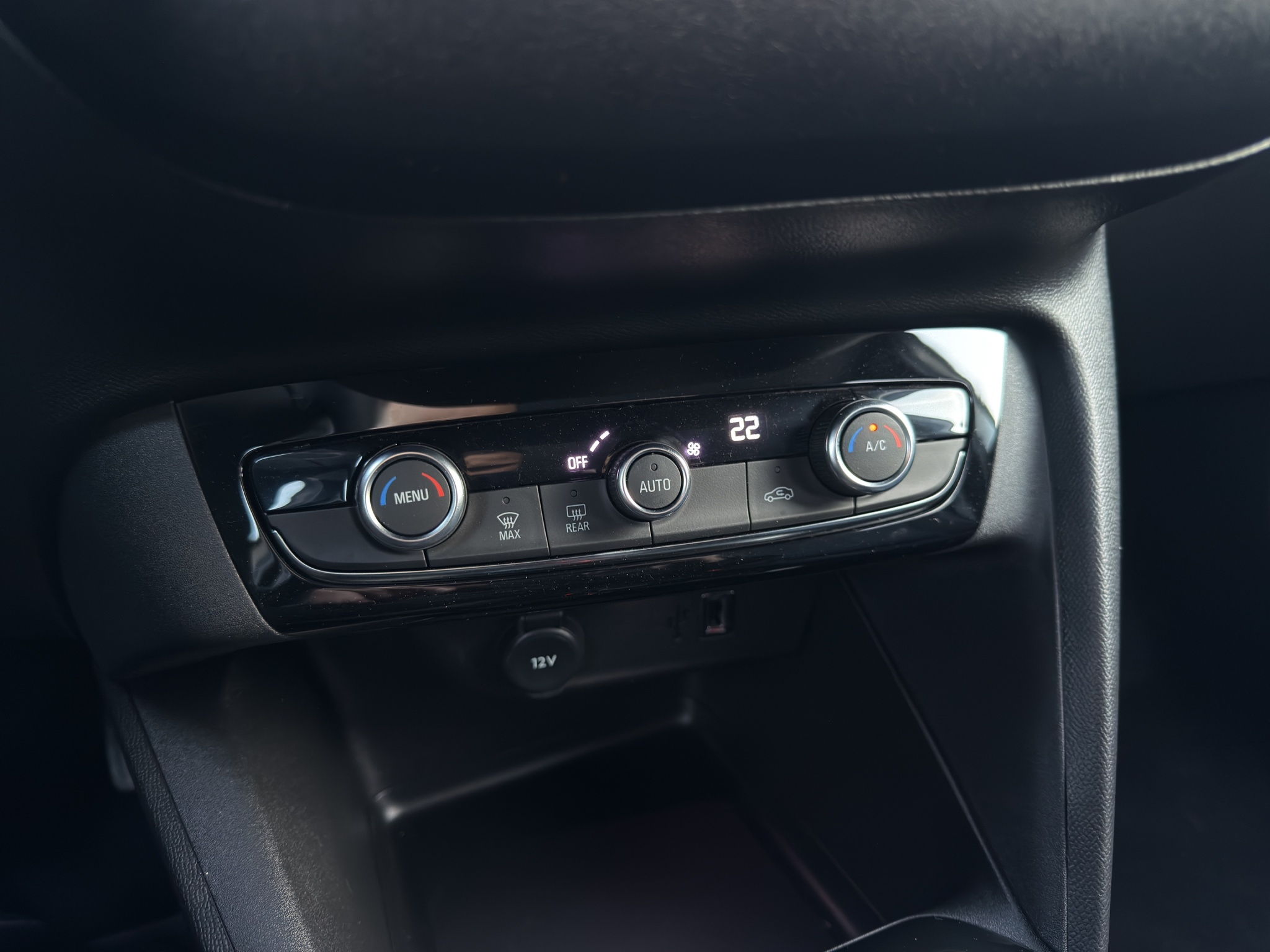 listing desktop thumbnail image 23