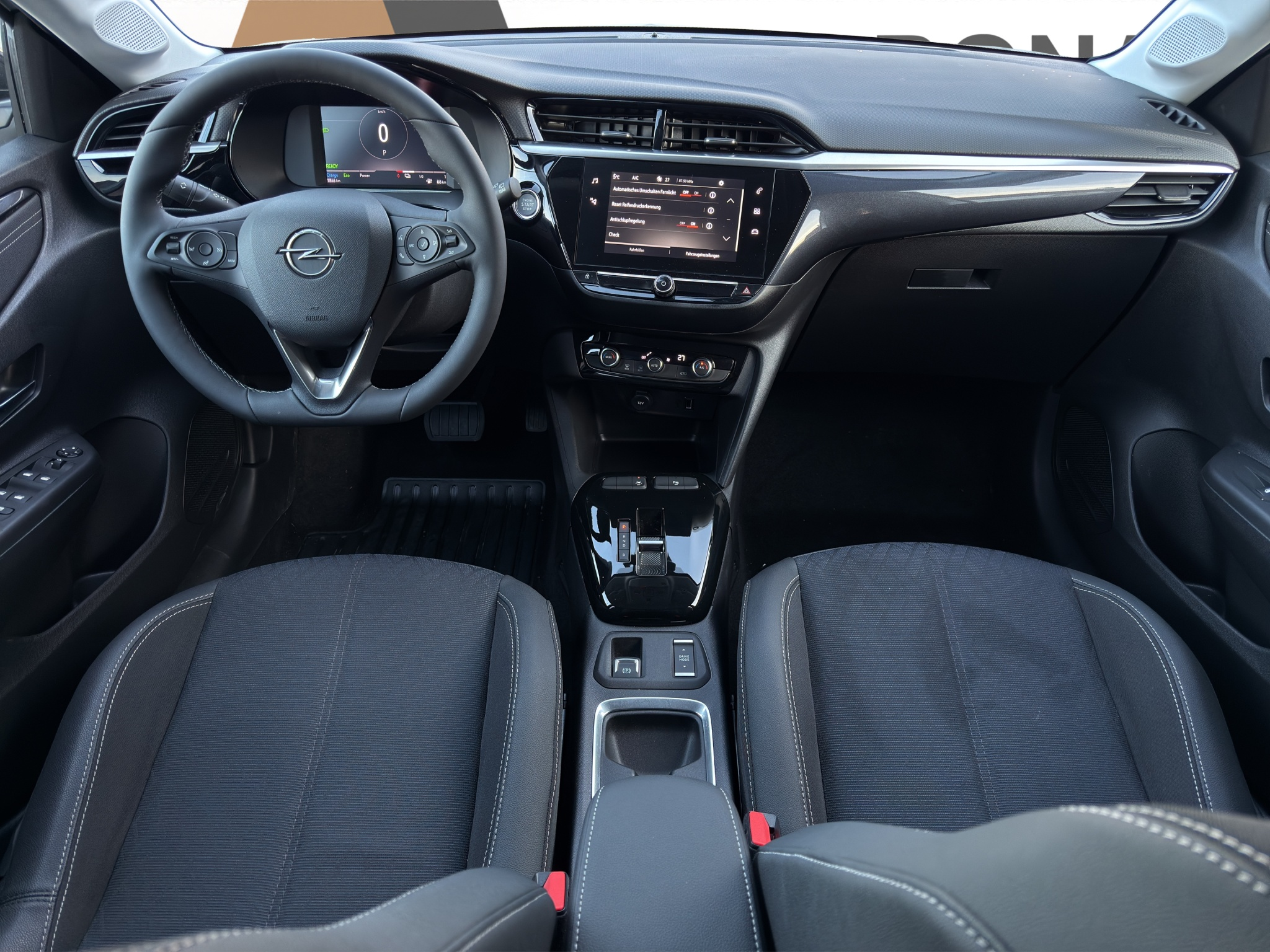 listing desktop thumbnail image 9