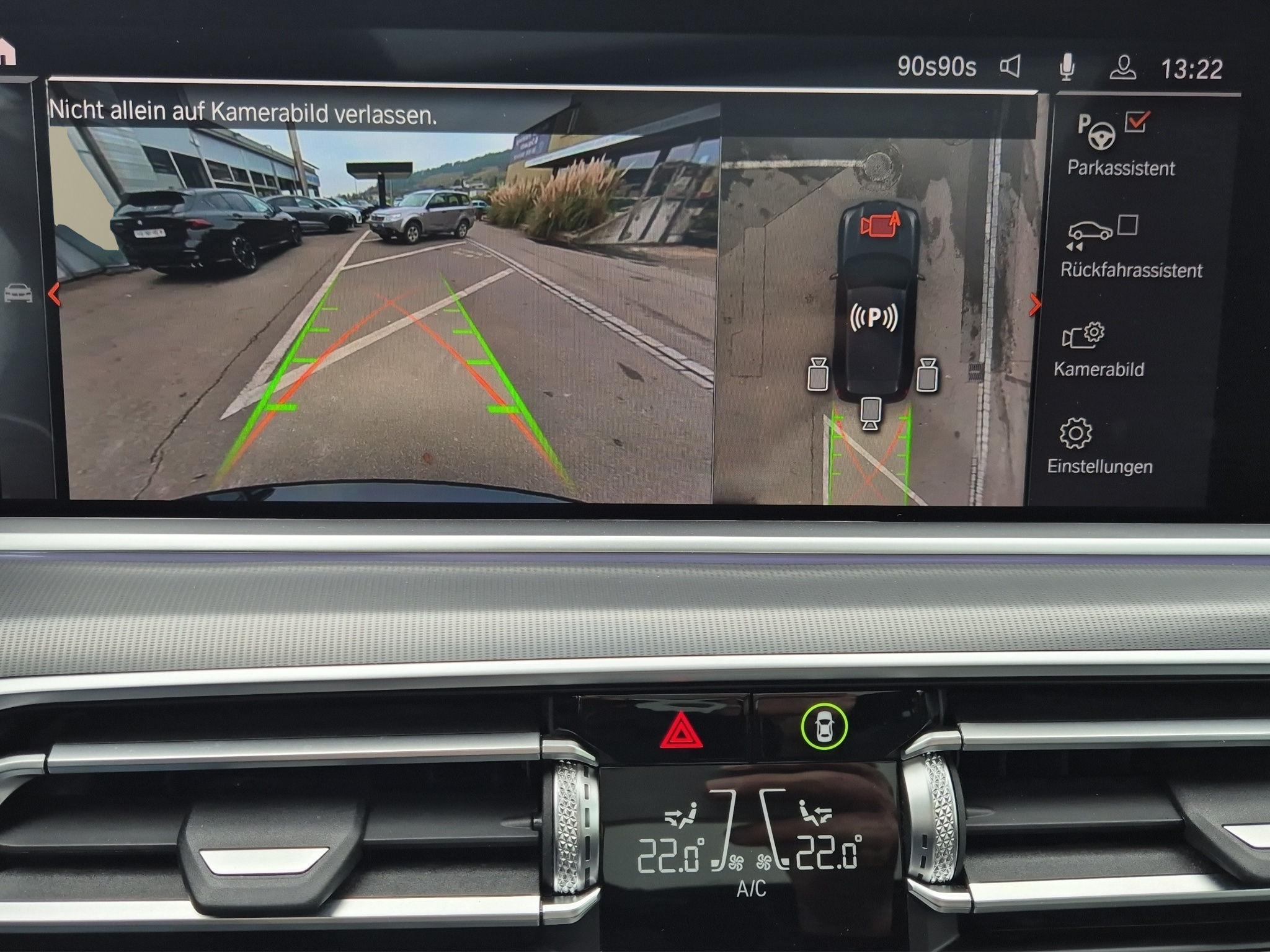 listing desktop thumbnail image 17