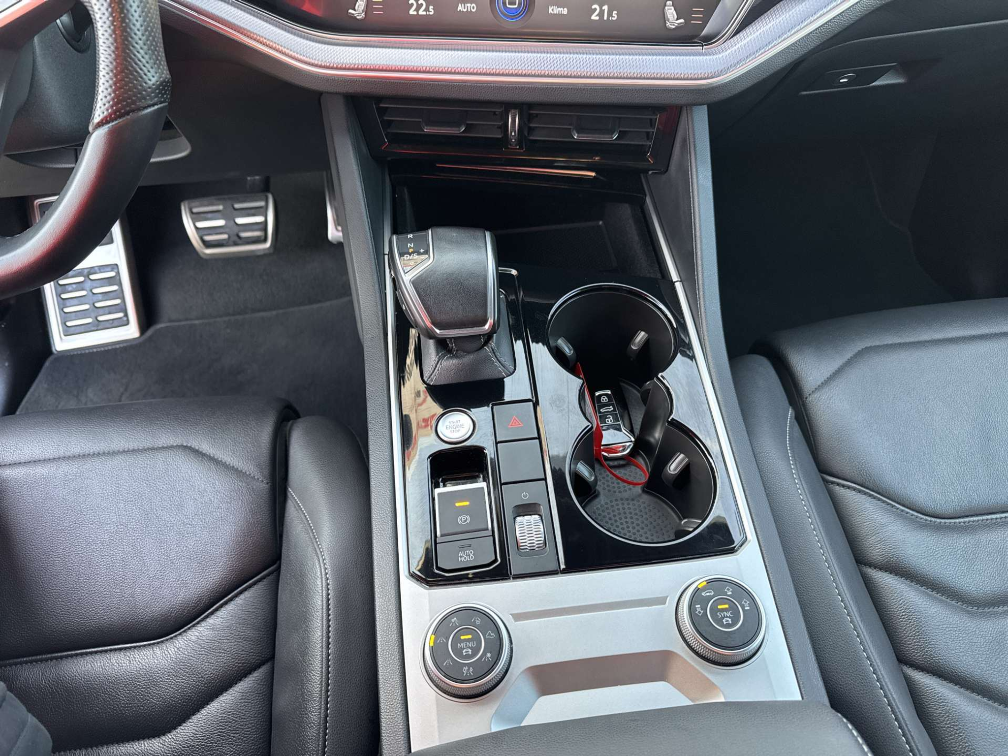 listing desktop thumbnail image 11