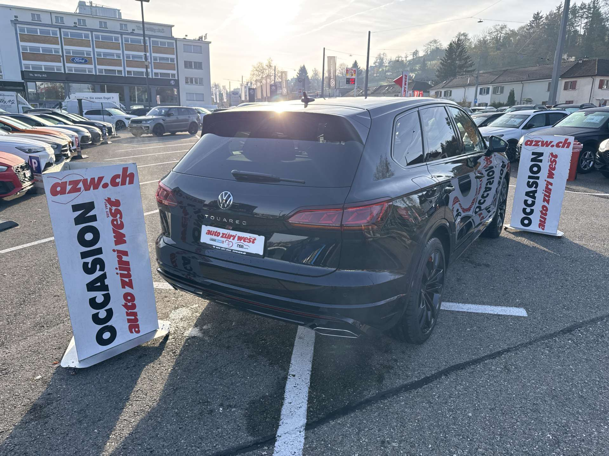 listing desktop thumbnail image 2