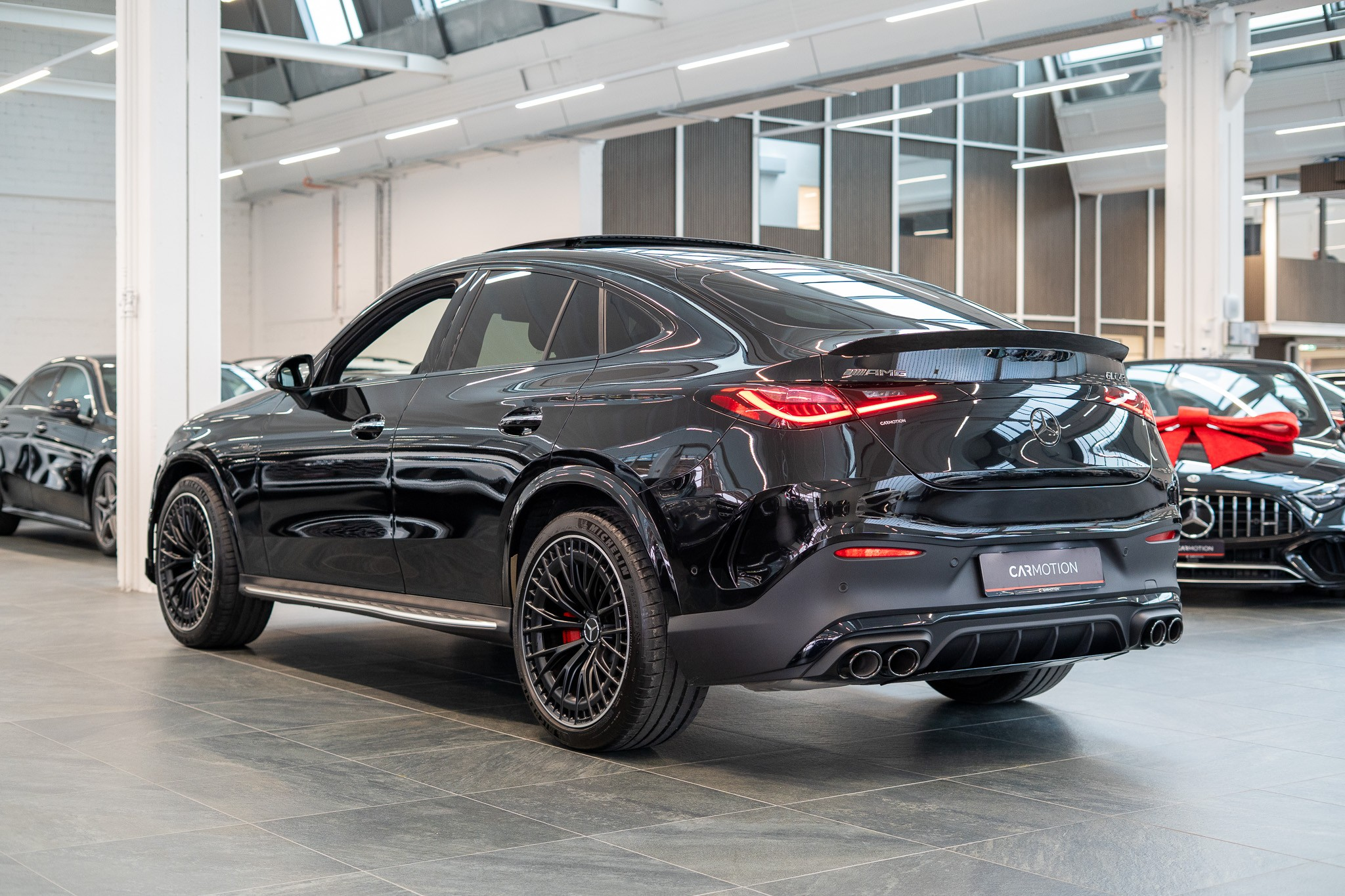 listing desktop thumbnail image 7