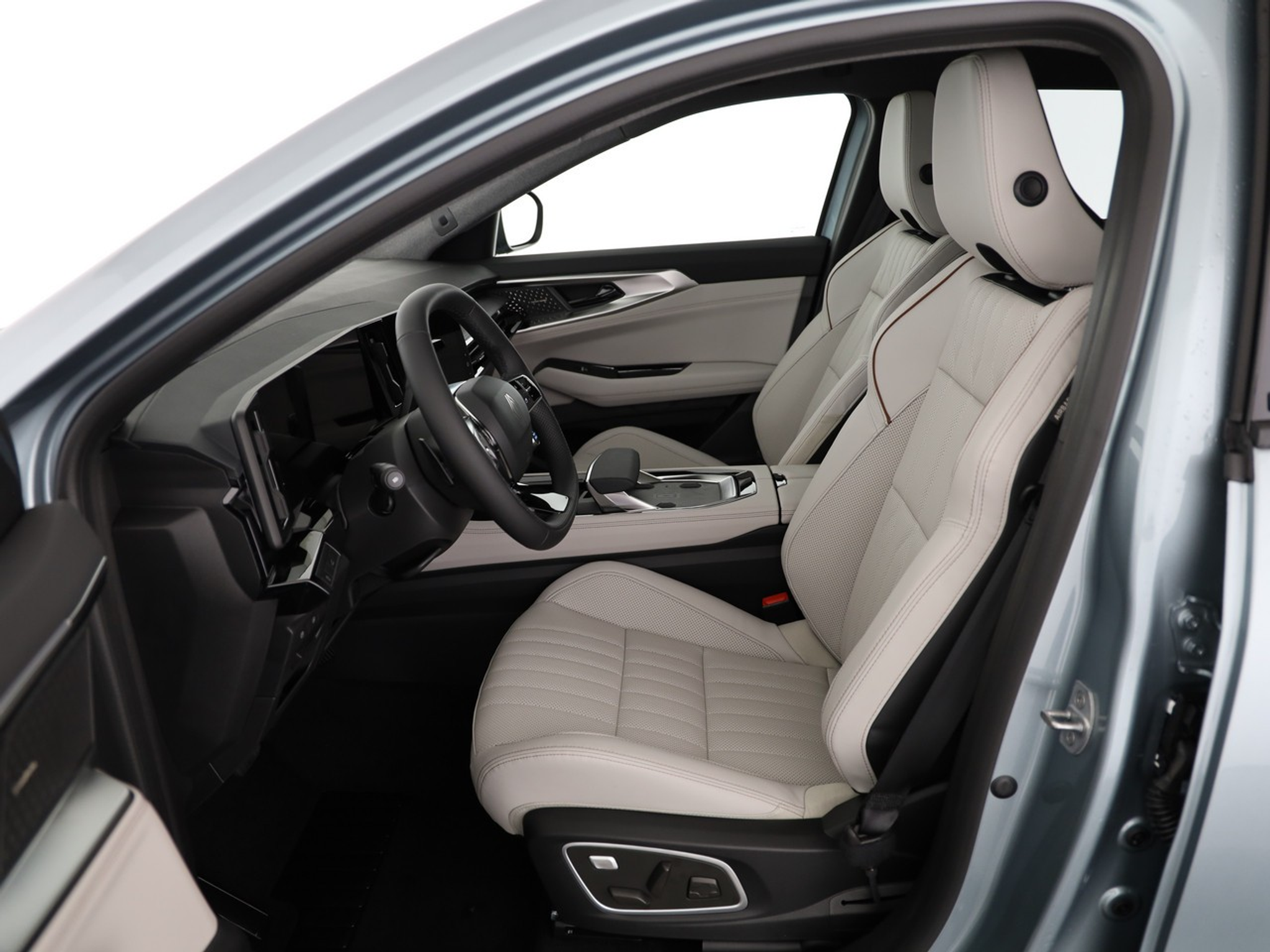 listing desktop thumbnail image 5