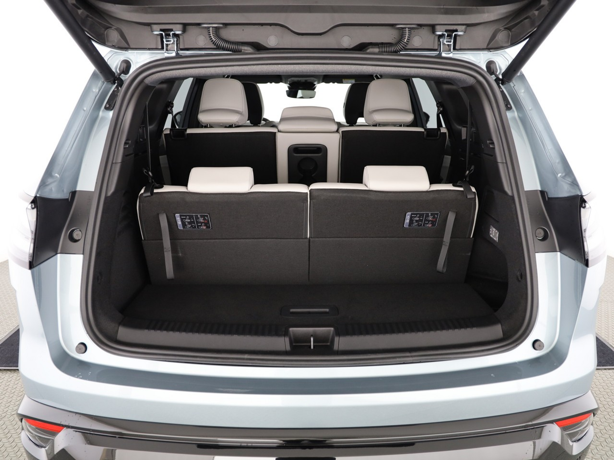 listing desktop thumbnail image 8