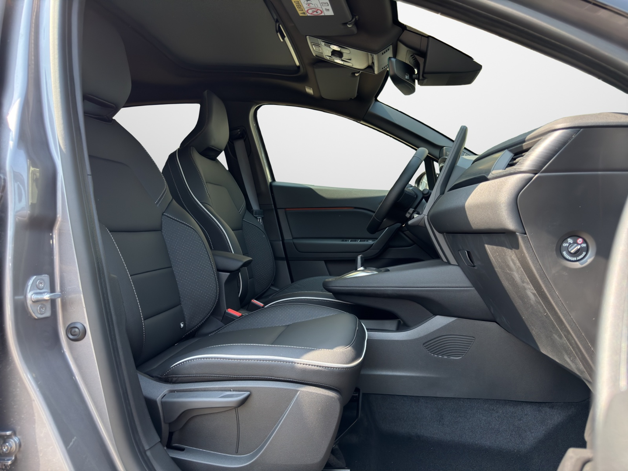 listing desktop thumbnail image 5