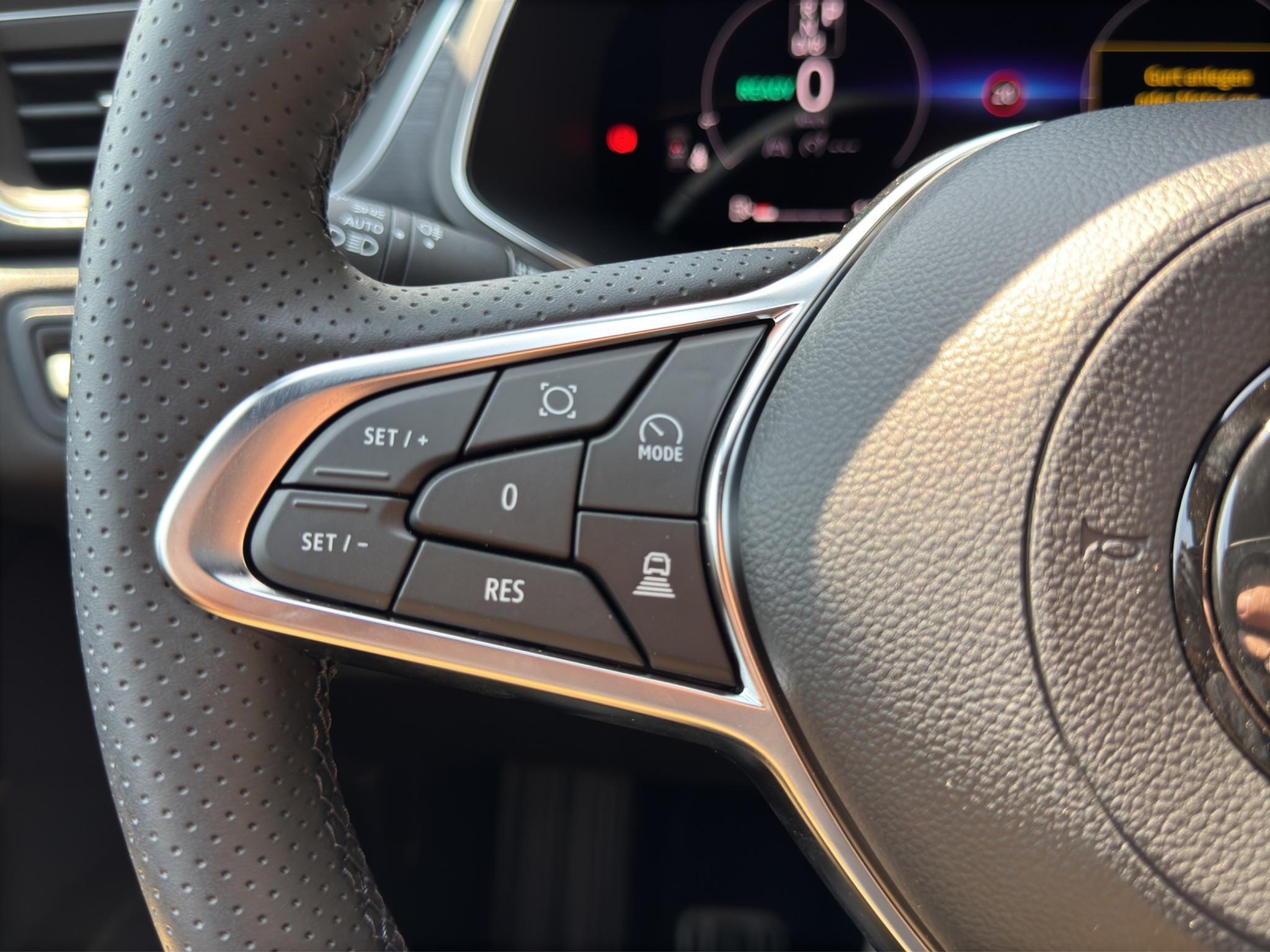 listing desktop thumbnail image 10