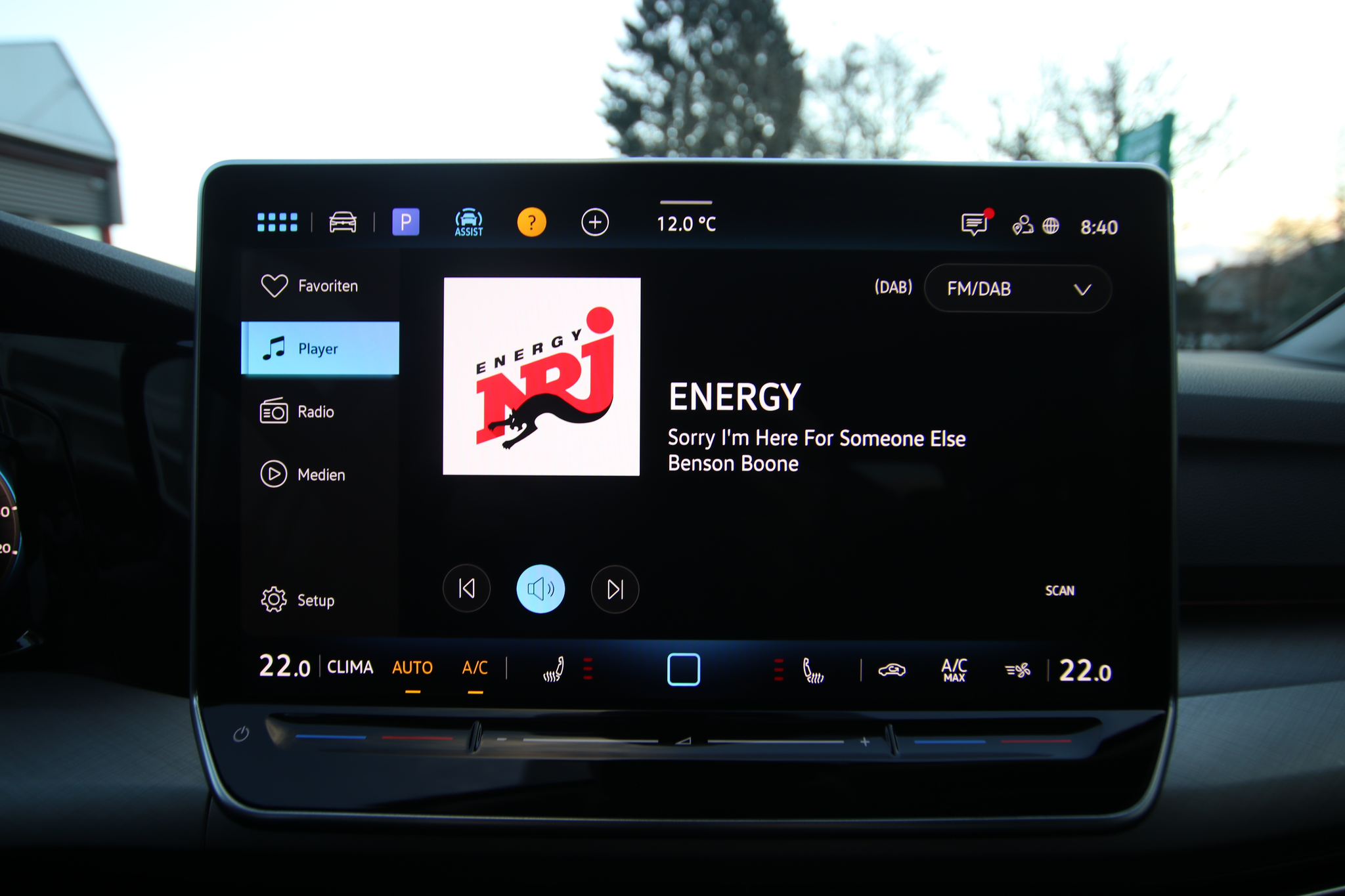 listing desktop thumbnail image 18
