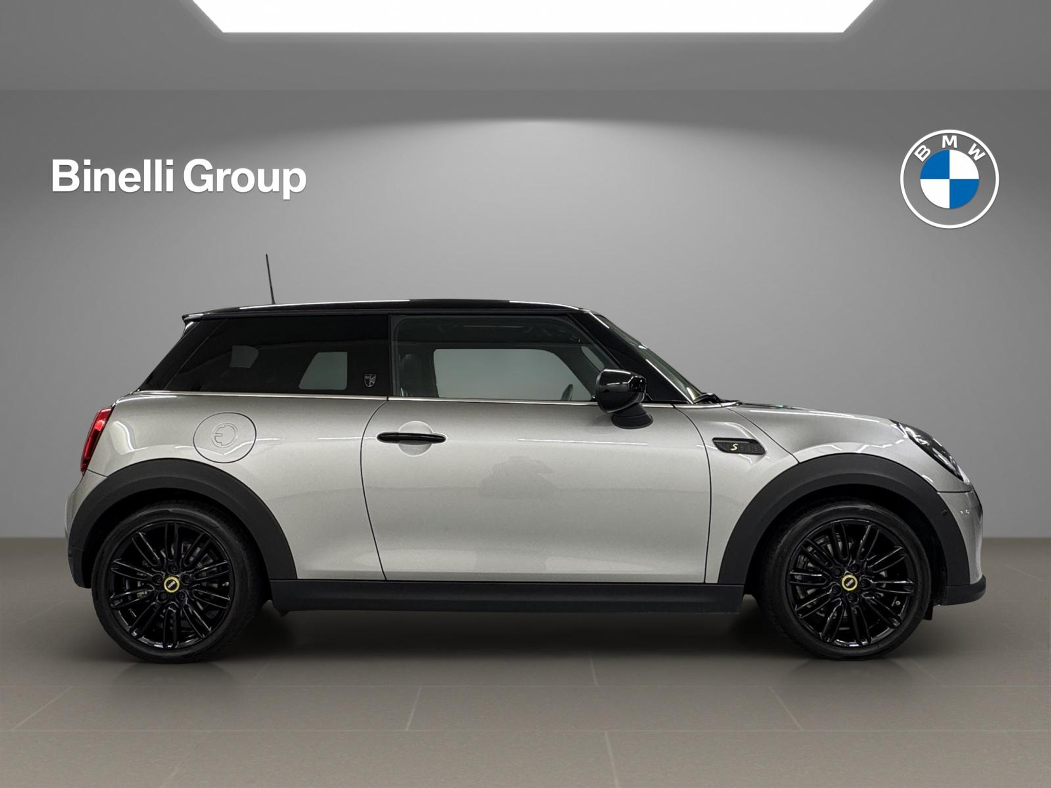 listing desktop thumbnail image 5