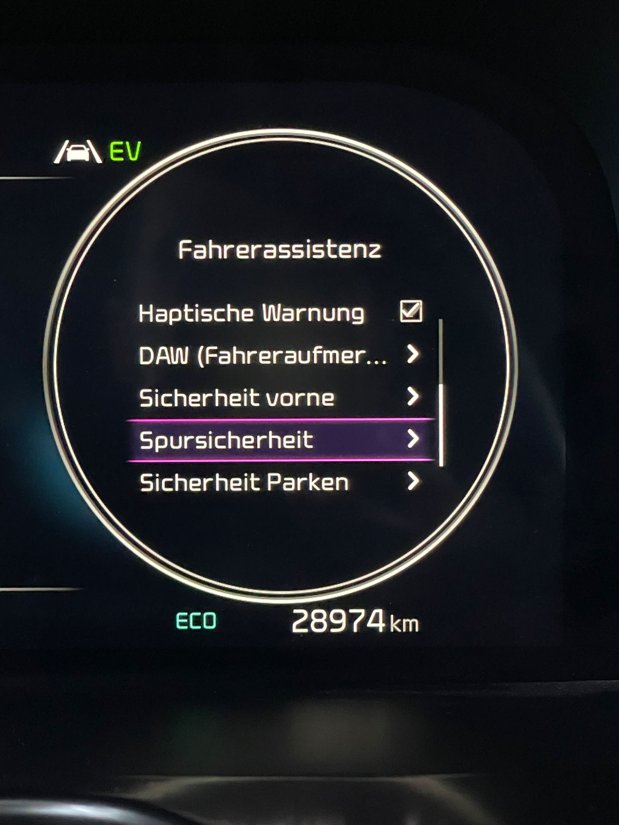 listing desktop thumbnail image 10