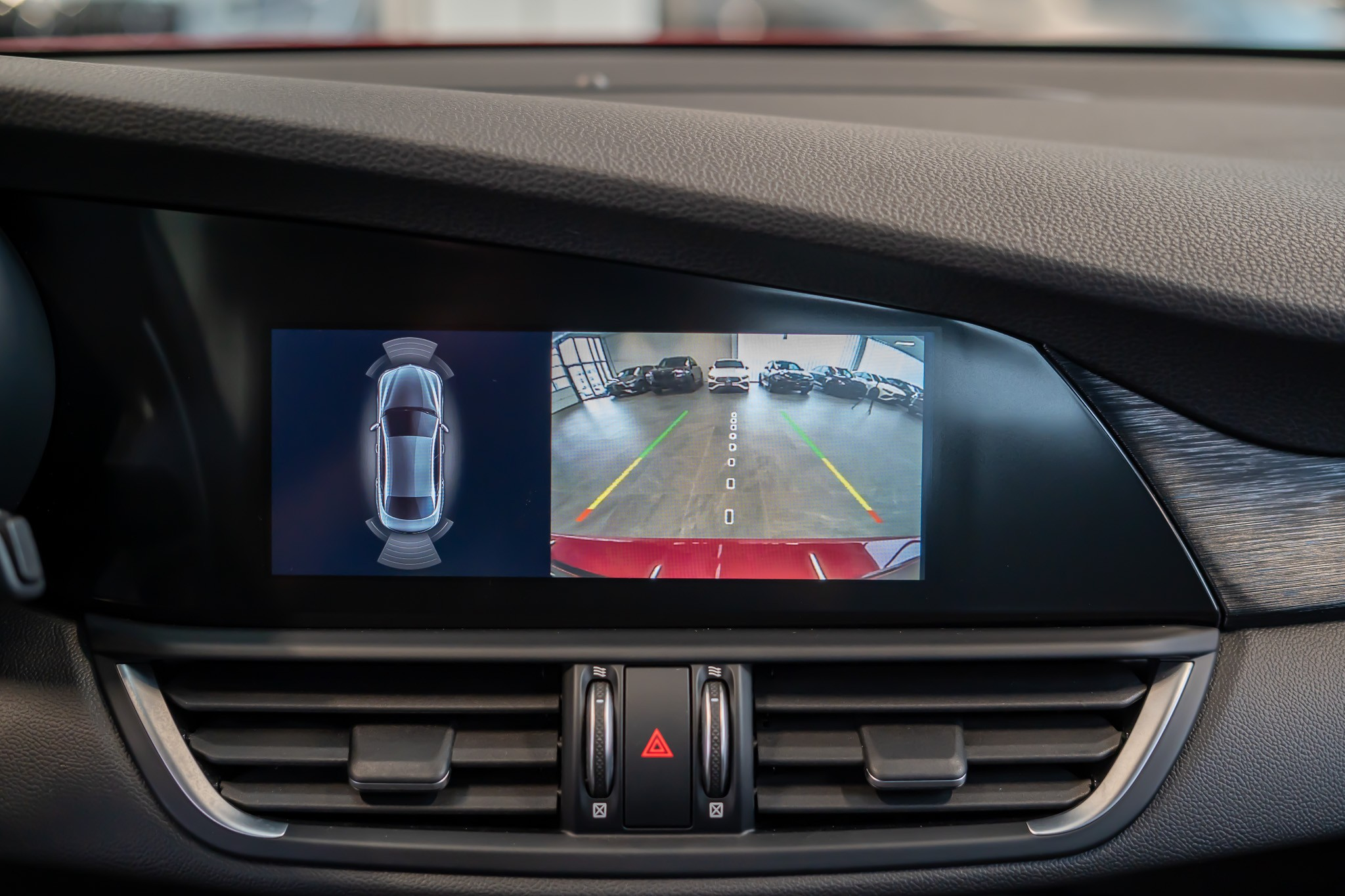 listing desktop thumbnail image 16