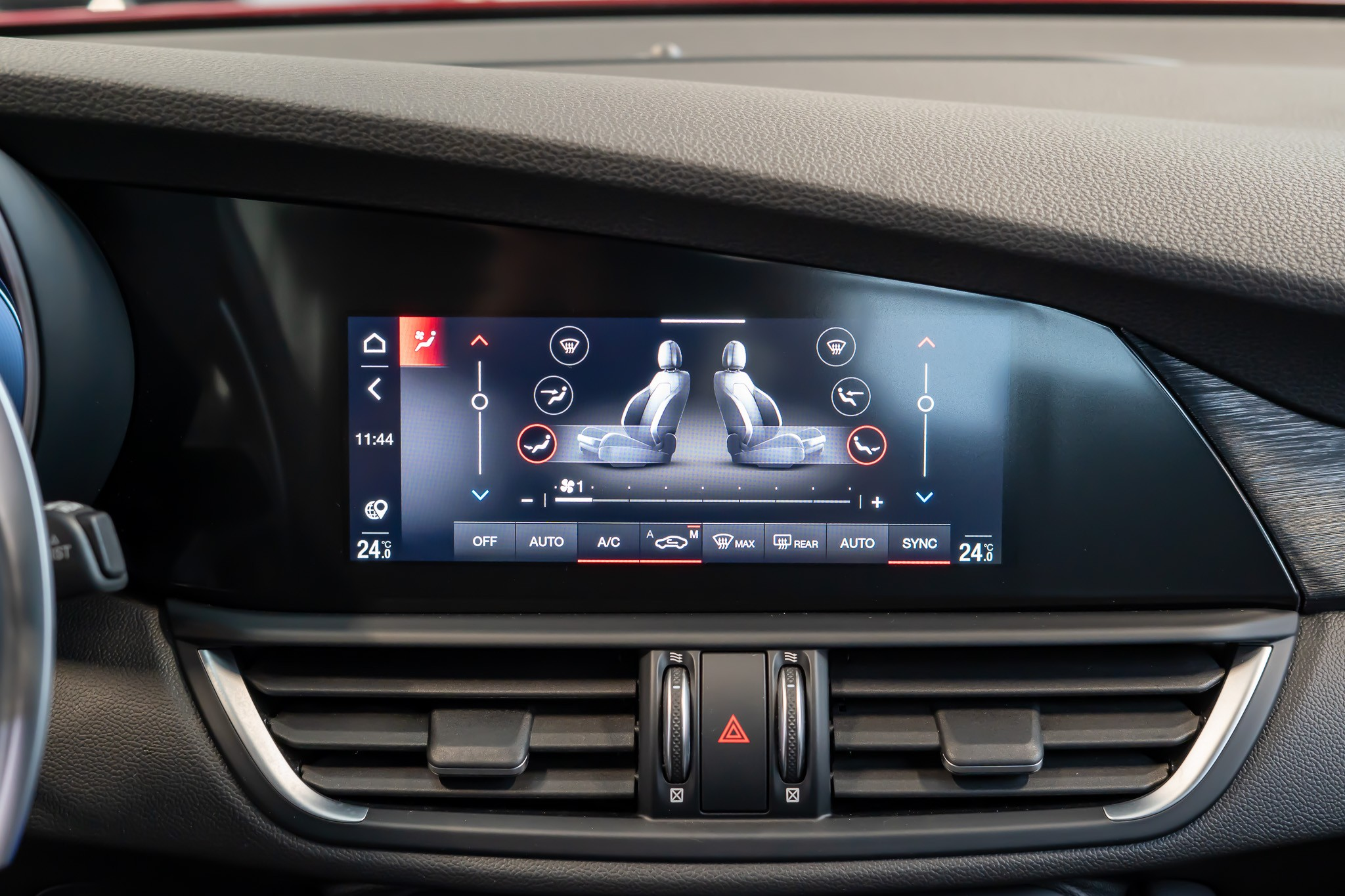 listing desktop thumbnail image 18