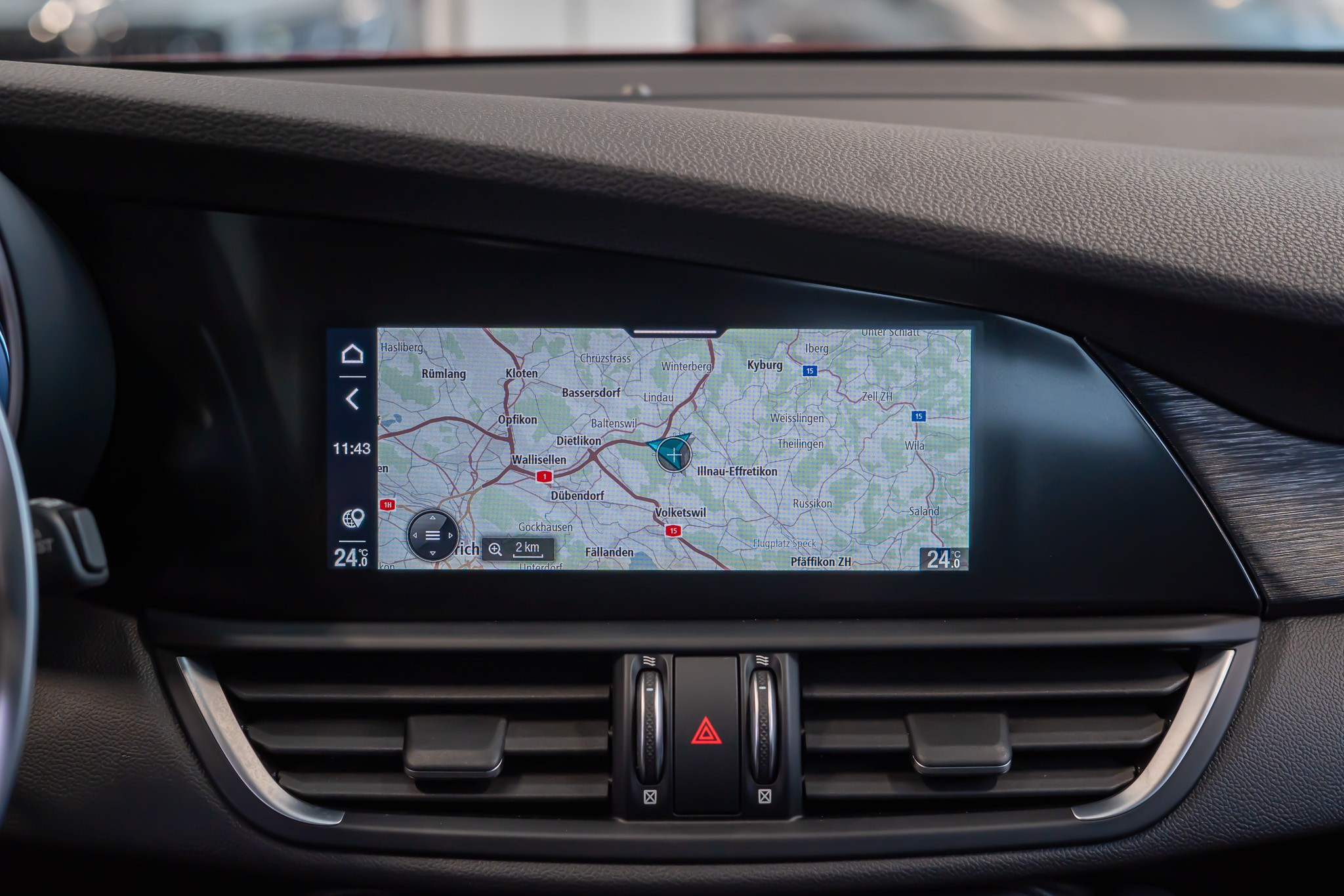 listing desktop thumbnail image 17