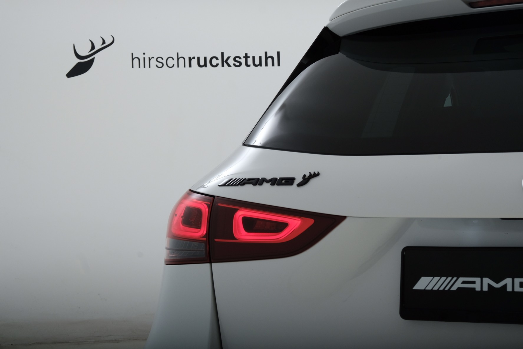 listing desktop thumbnail image 3