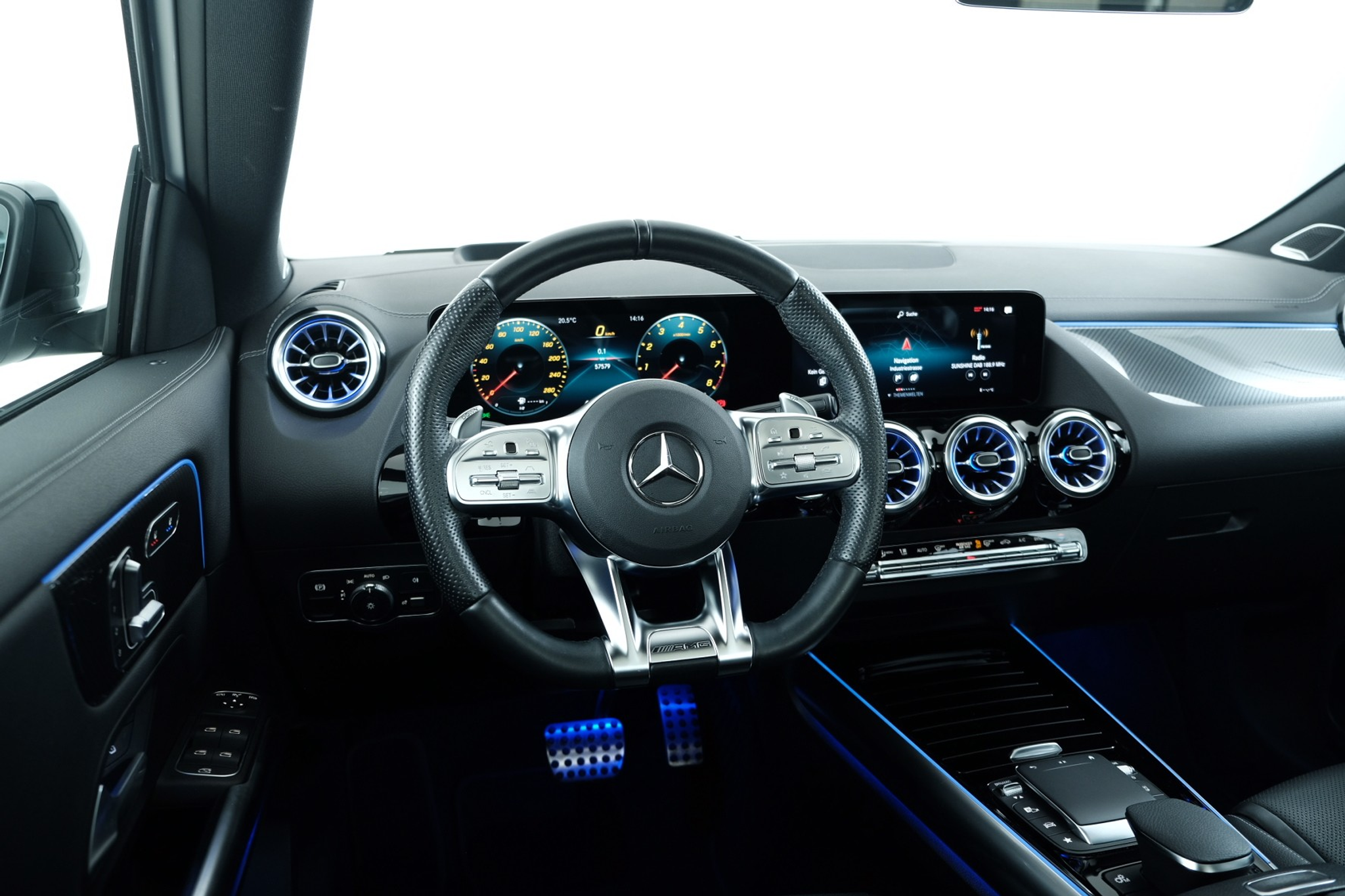 listing desktop thumbnail image 10