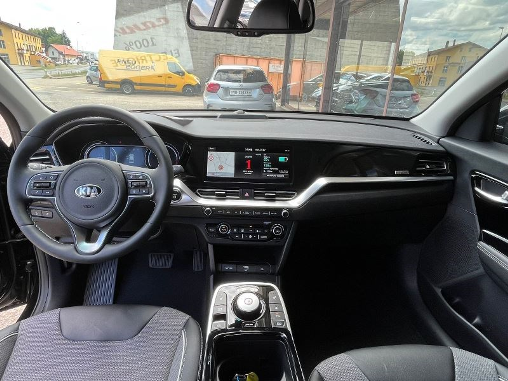 car-image-8