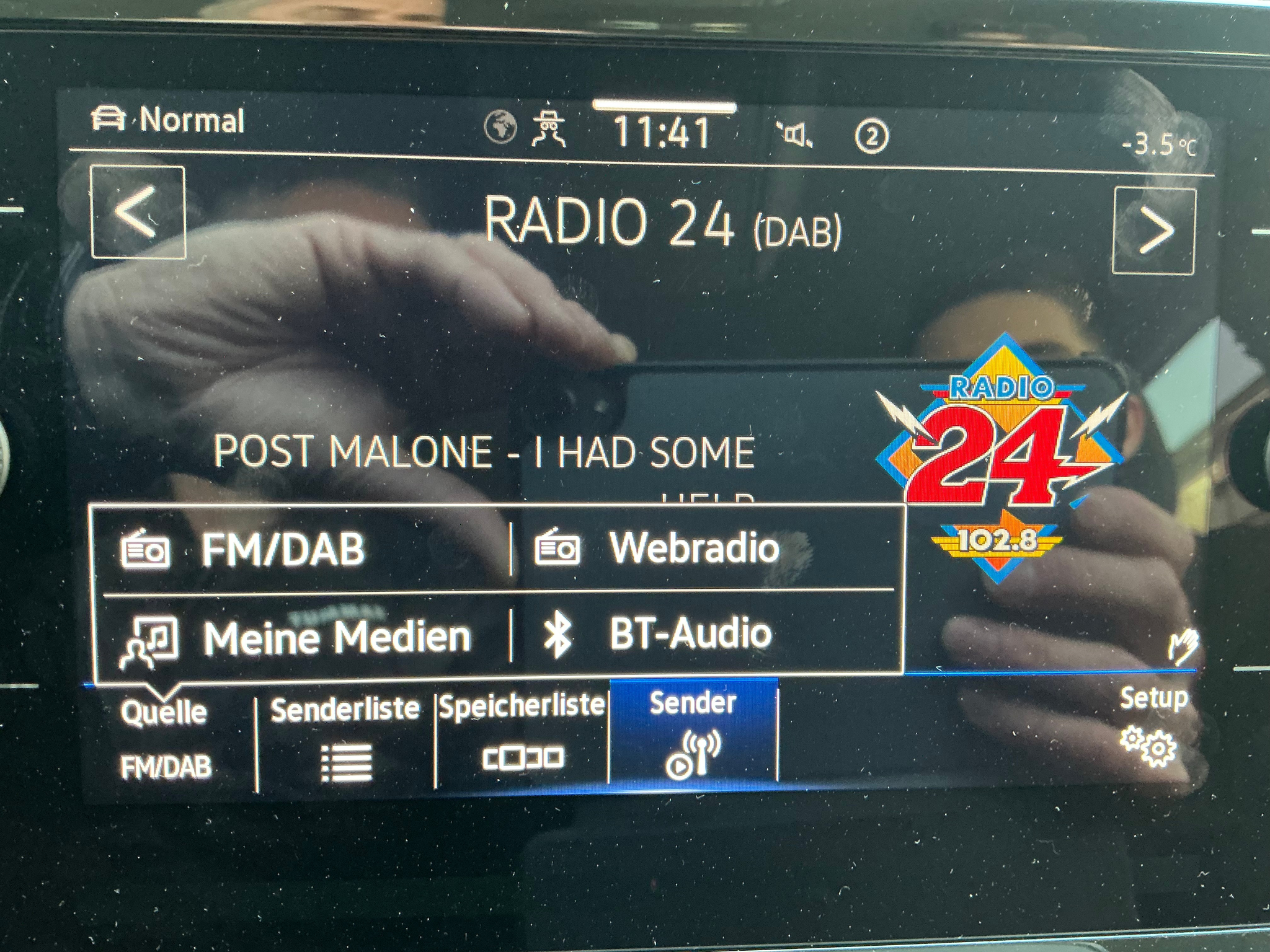 listing desktop thumbnail image 17