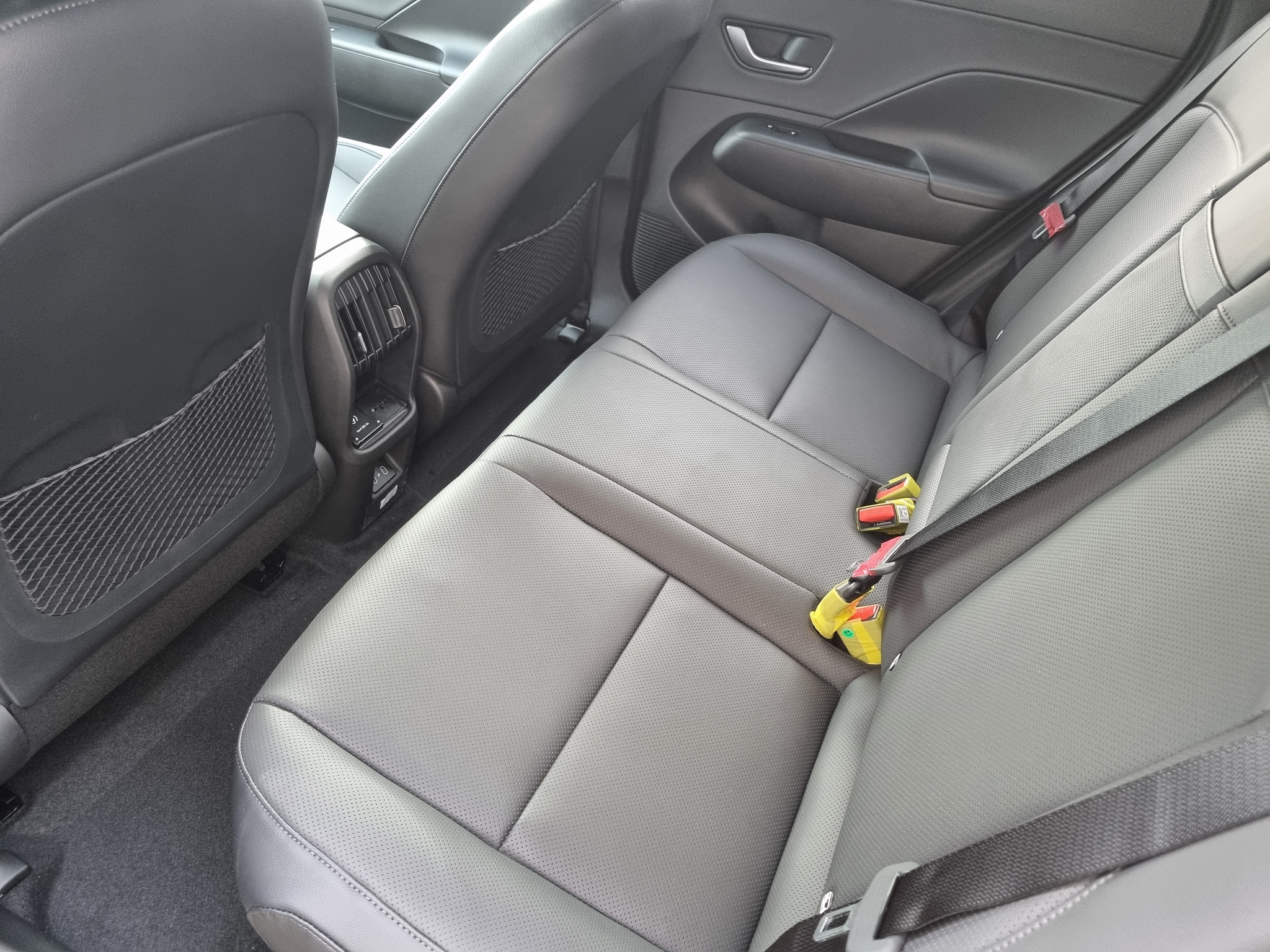 listing desktop thumbnail image 8