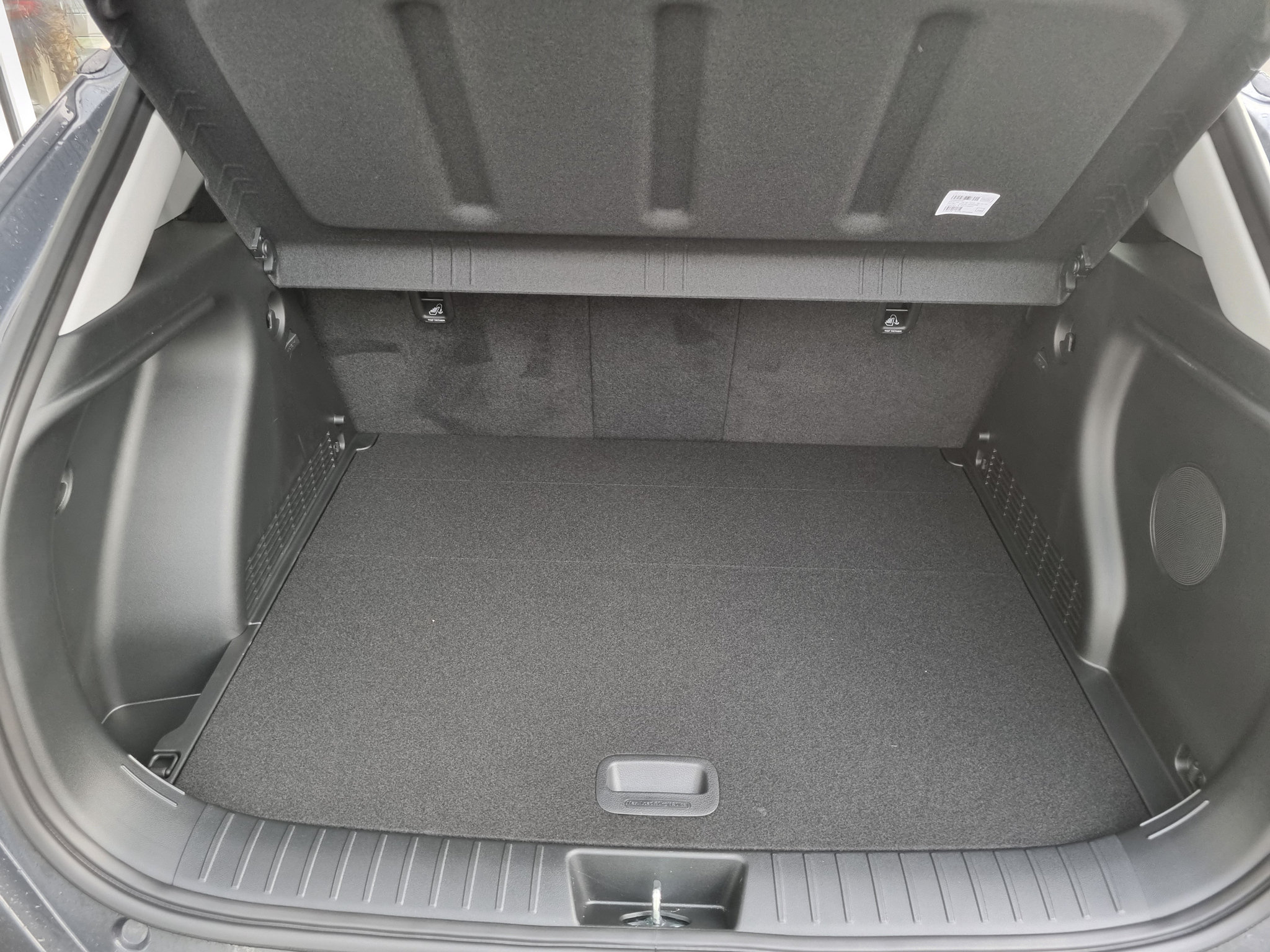 listing desktop thumbnail image 7