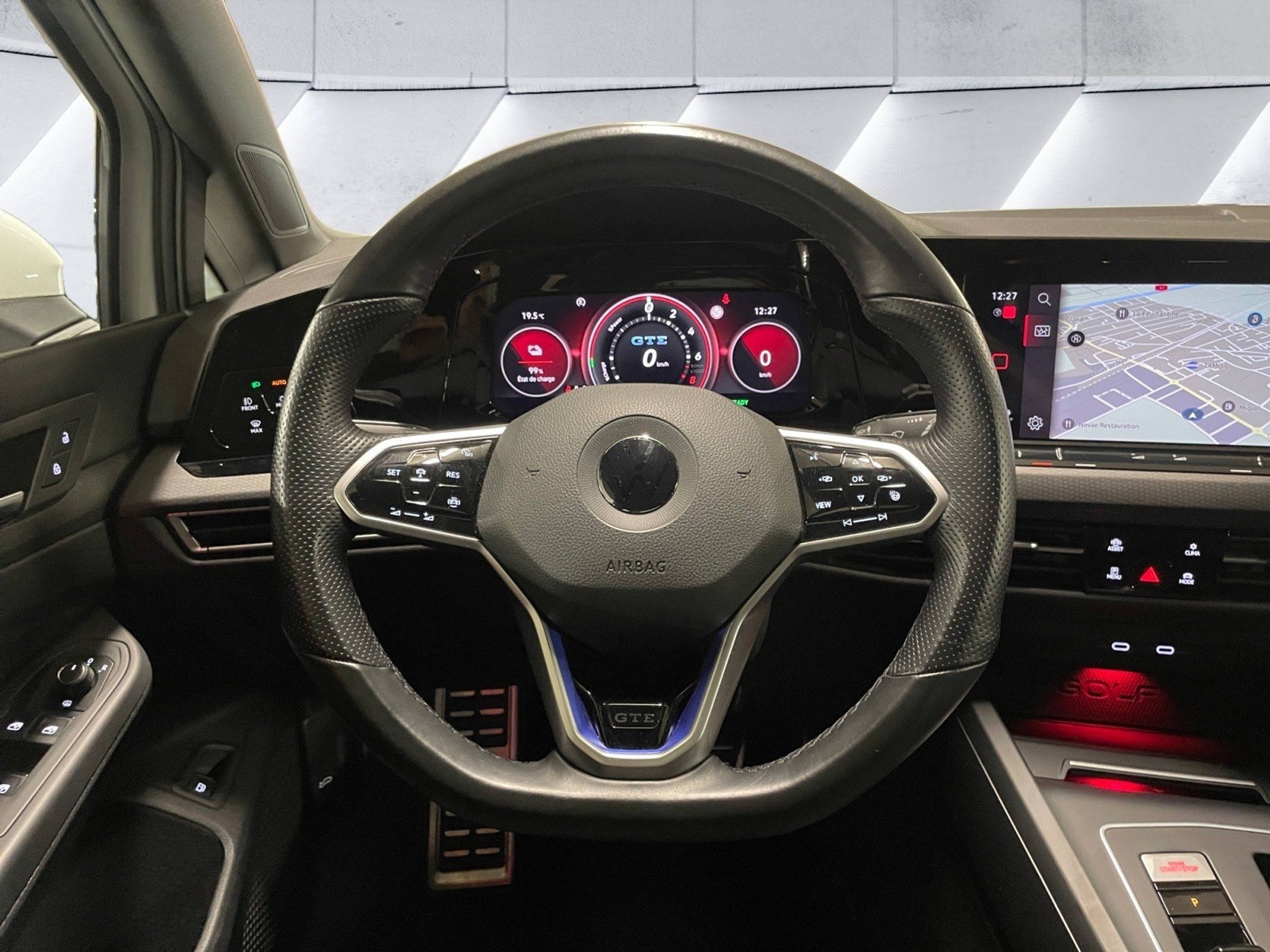 listing desktop thumbnail image 11